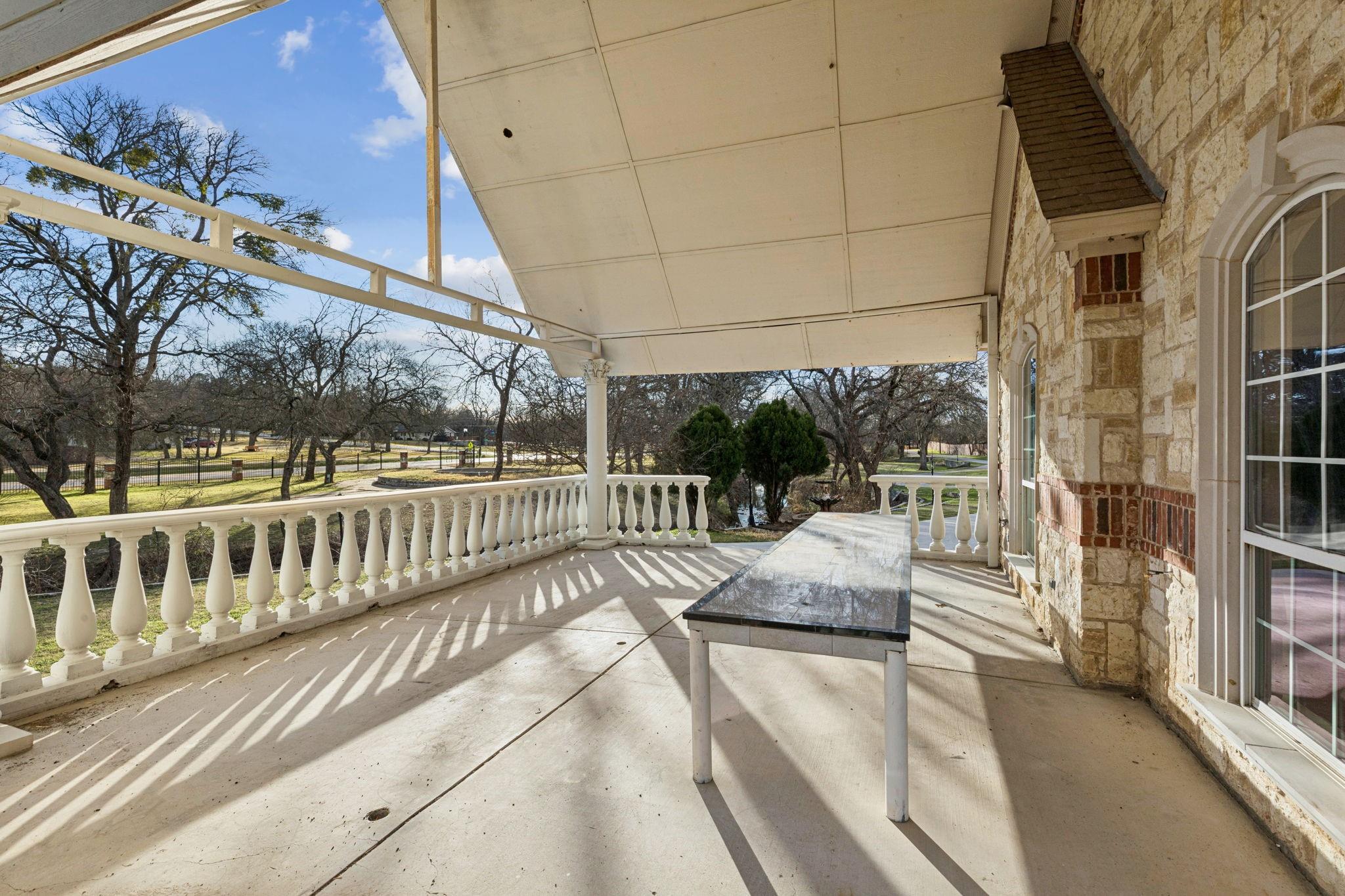 main property photo 32