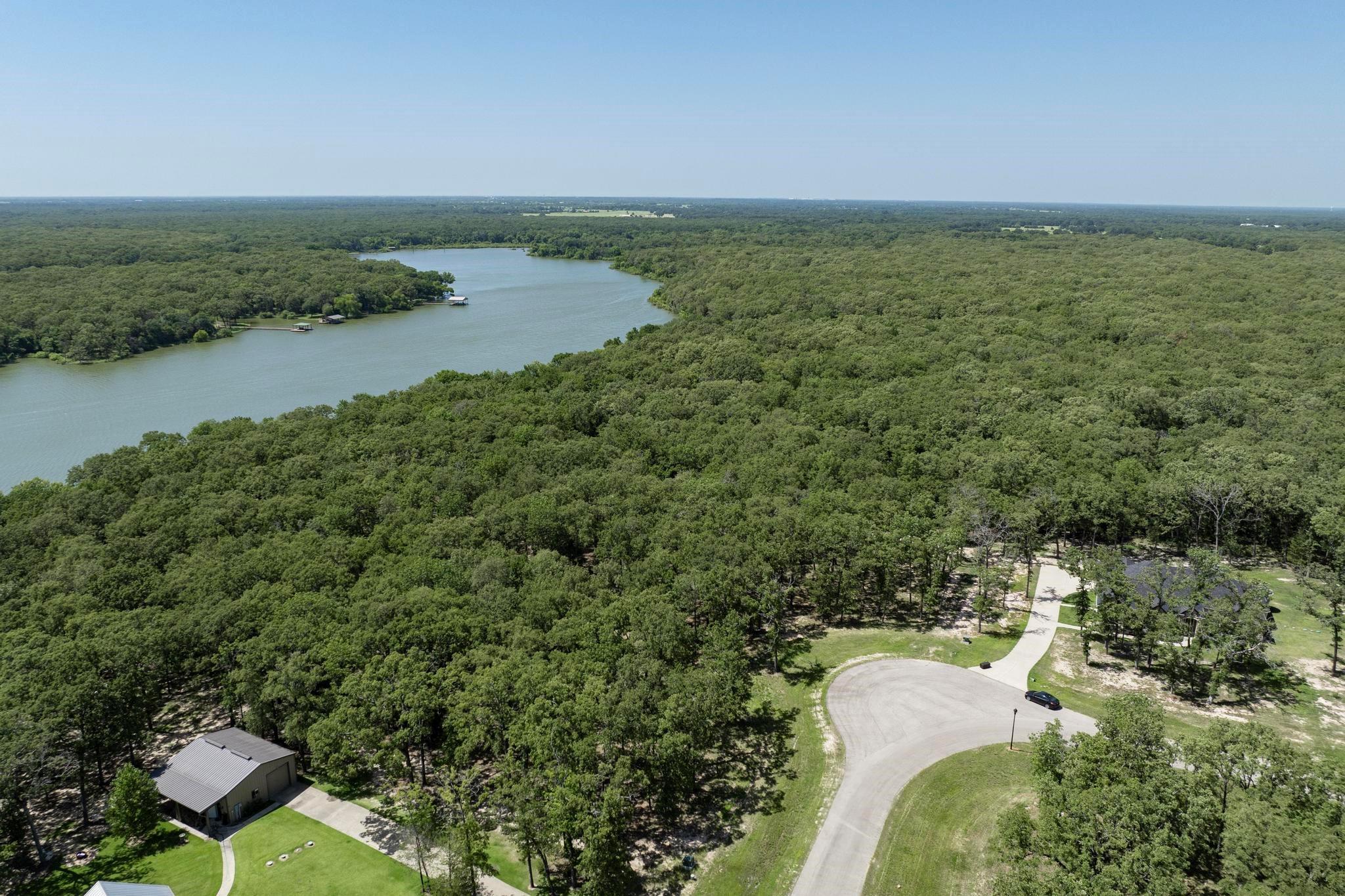 main property photo 12