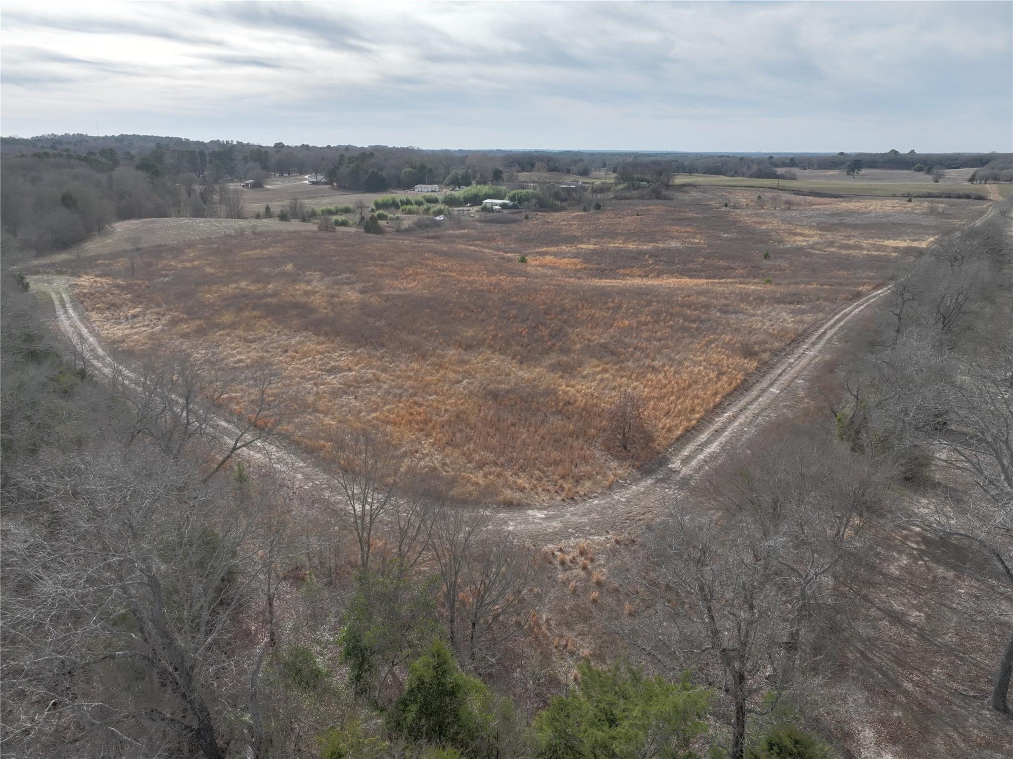 main property photo 10