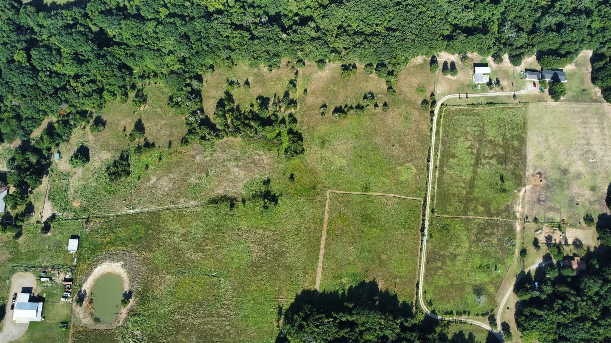 main property photo 16