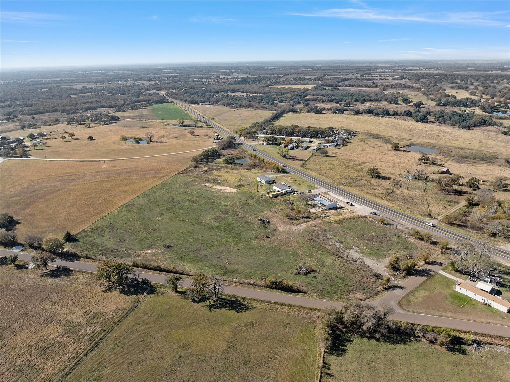 main property photo 5