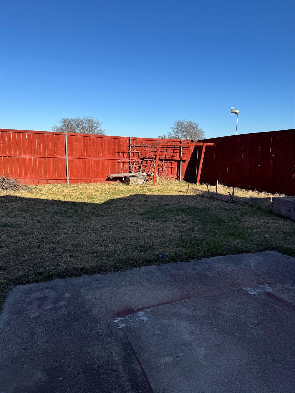 main property photo 32
