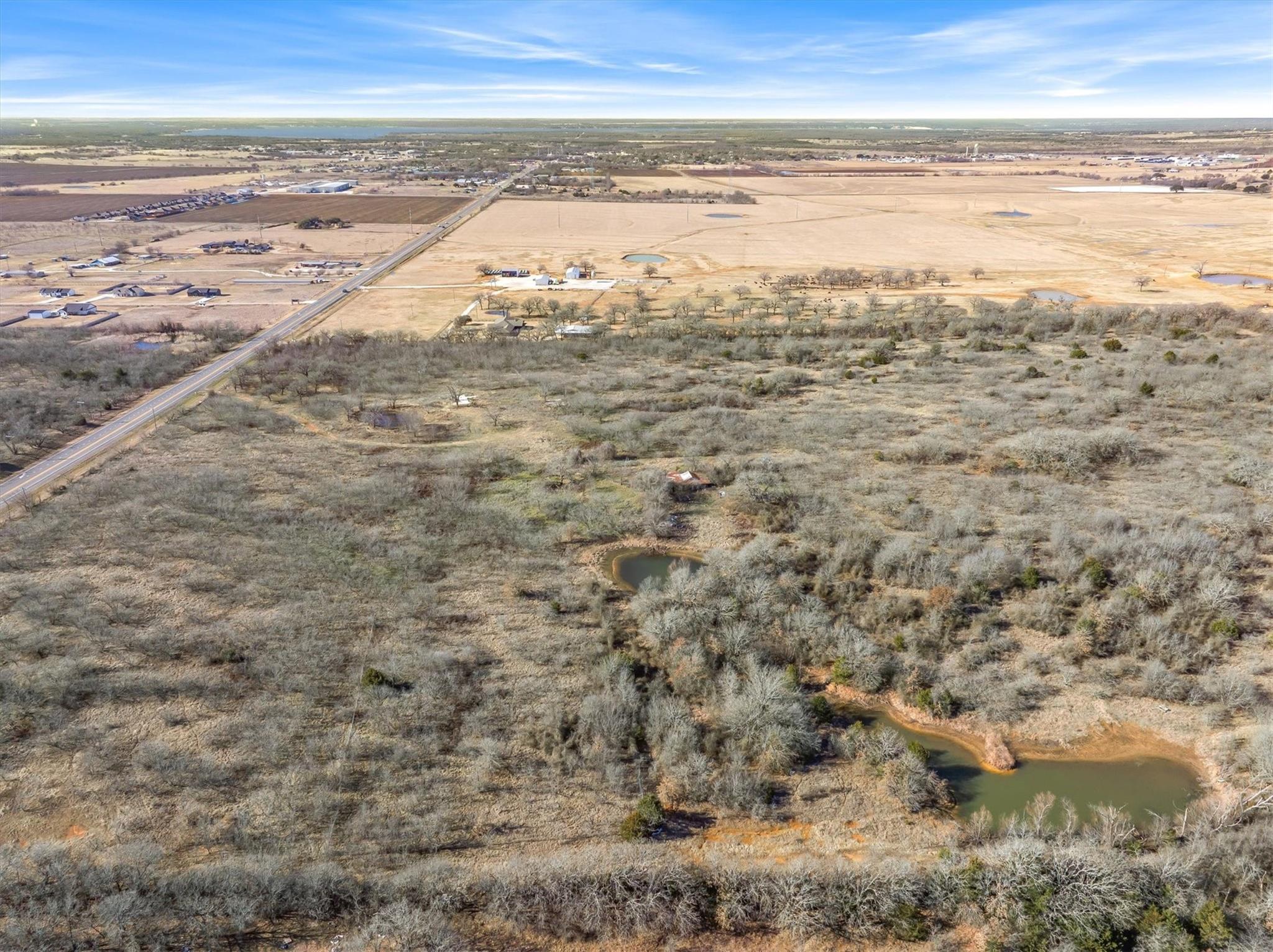main property photo 11