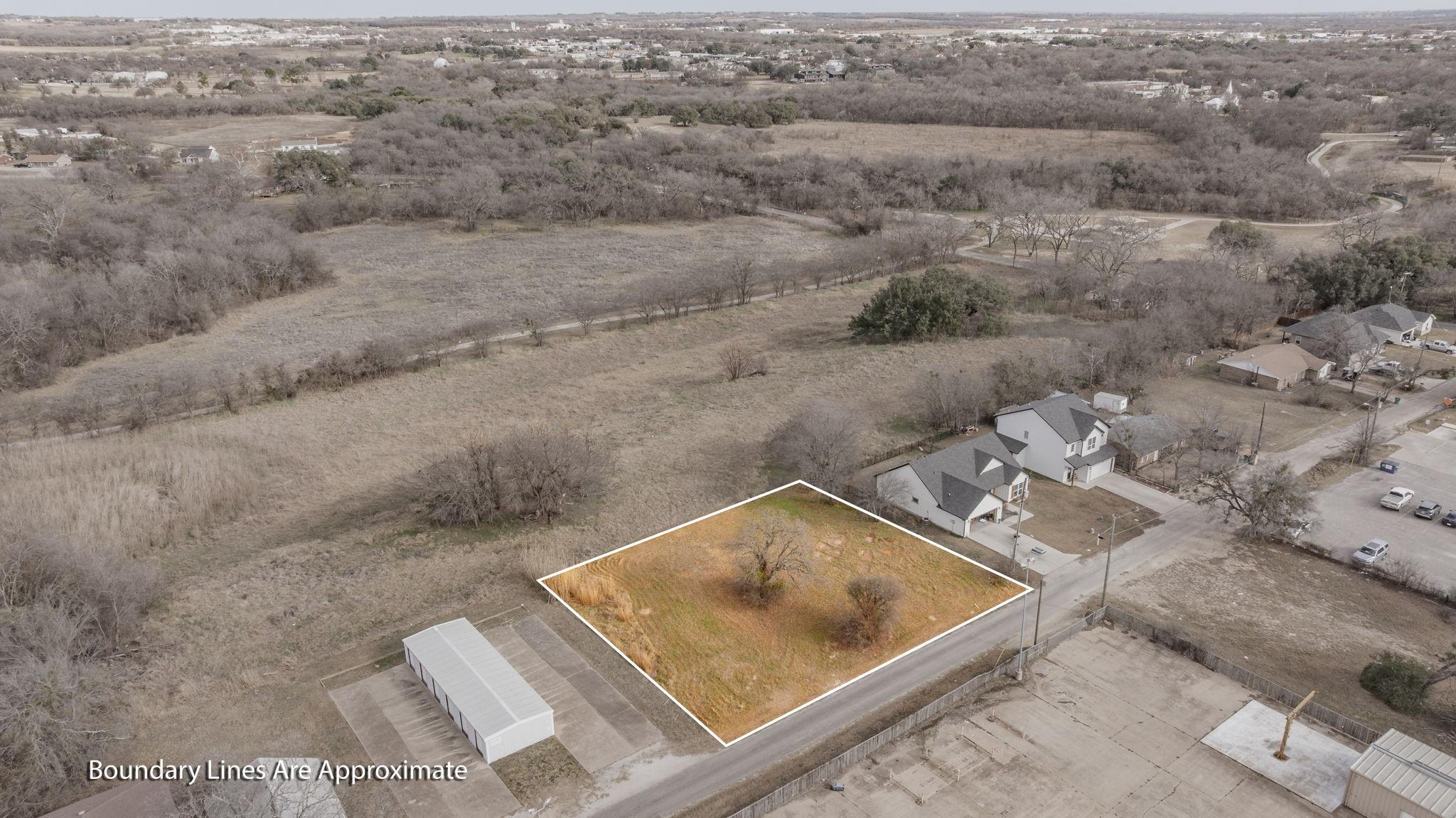 main property photo 4