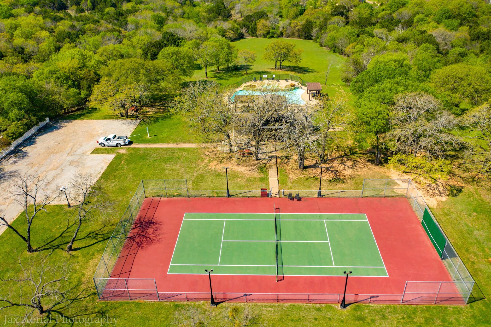main property photo 10