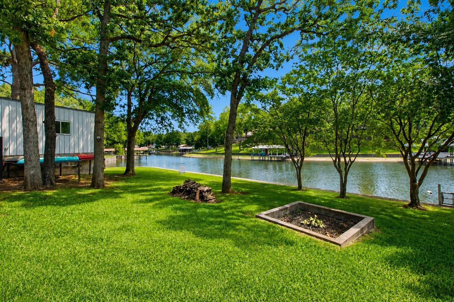 main property photo 36