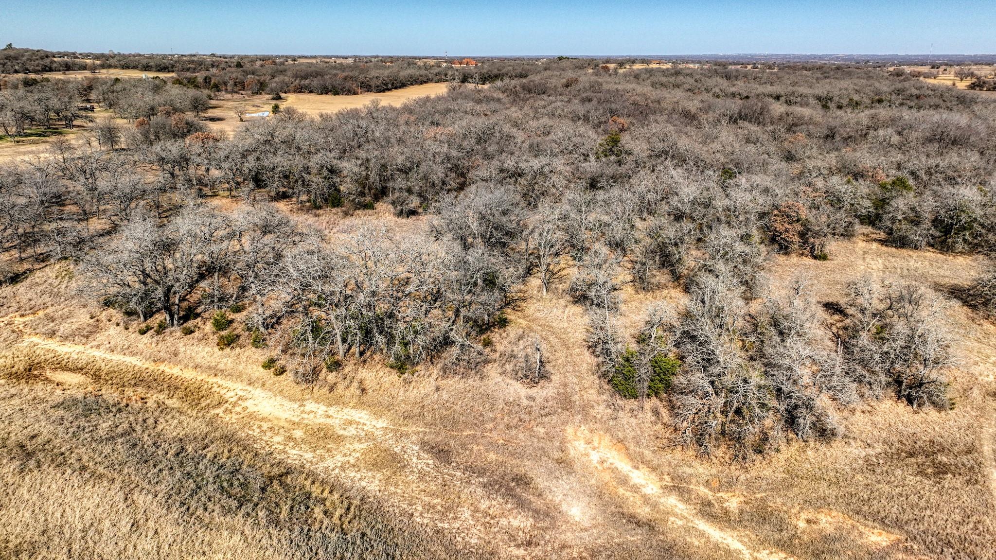 main property photo 11