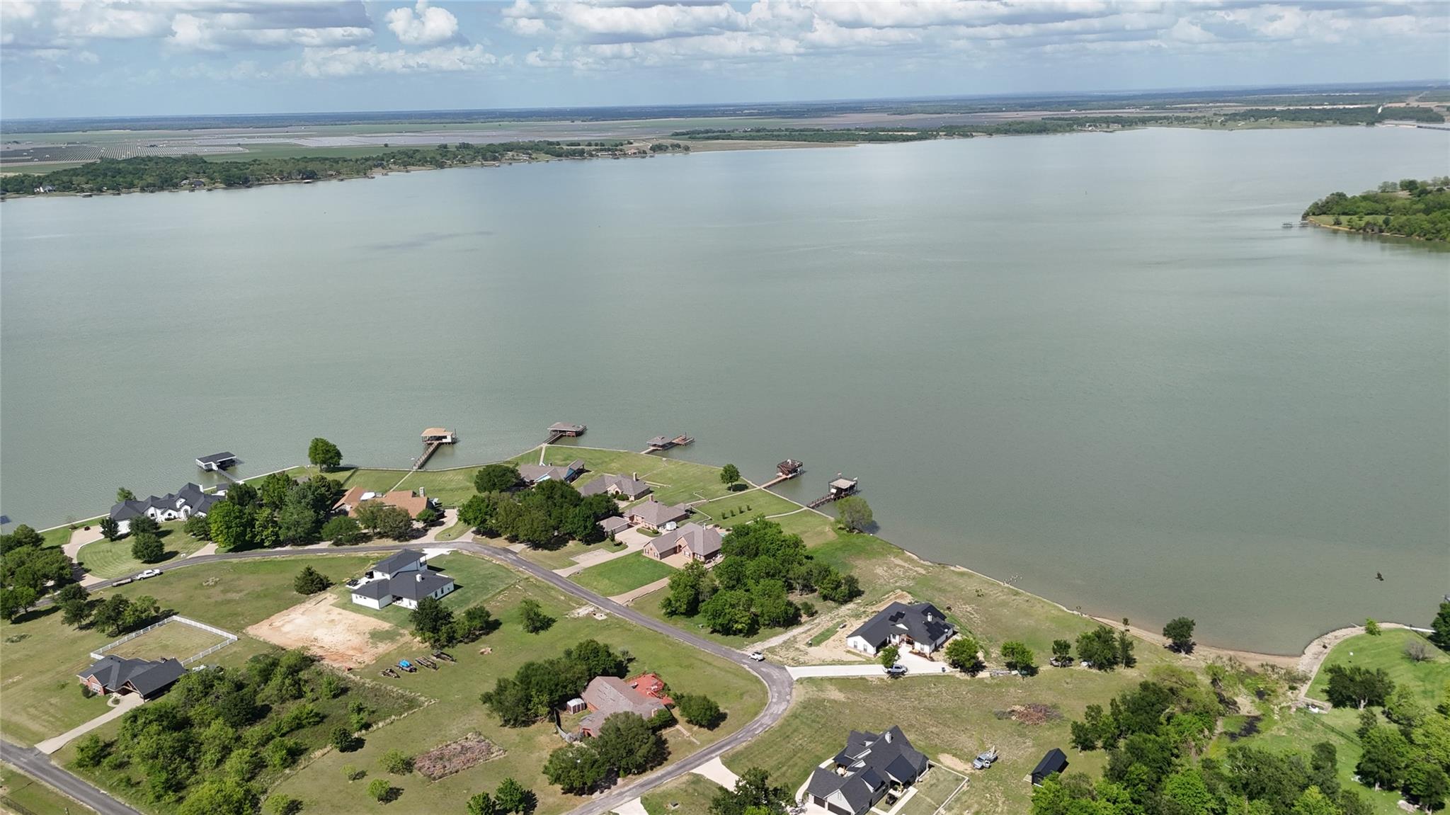 main property photo 29