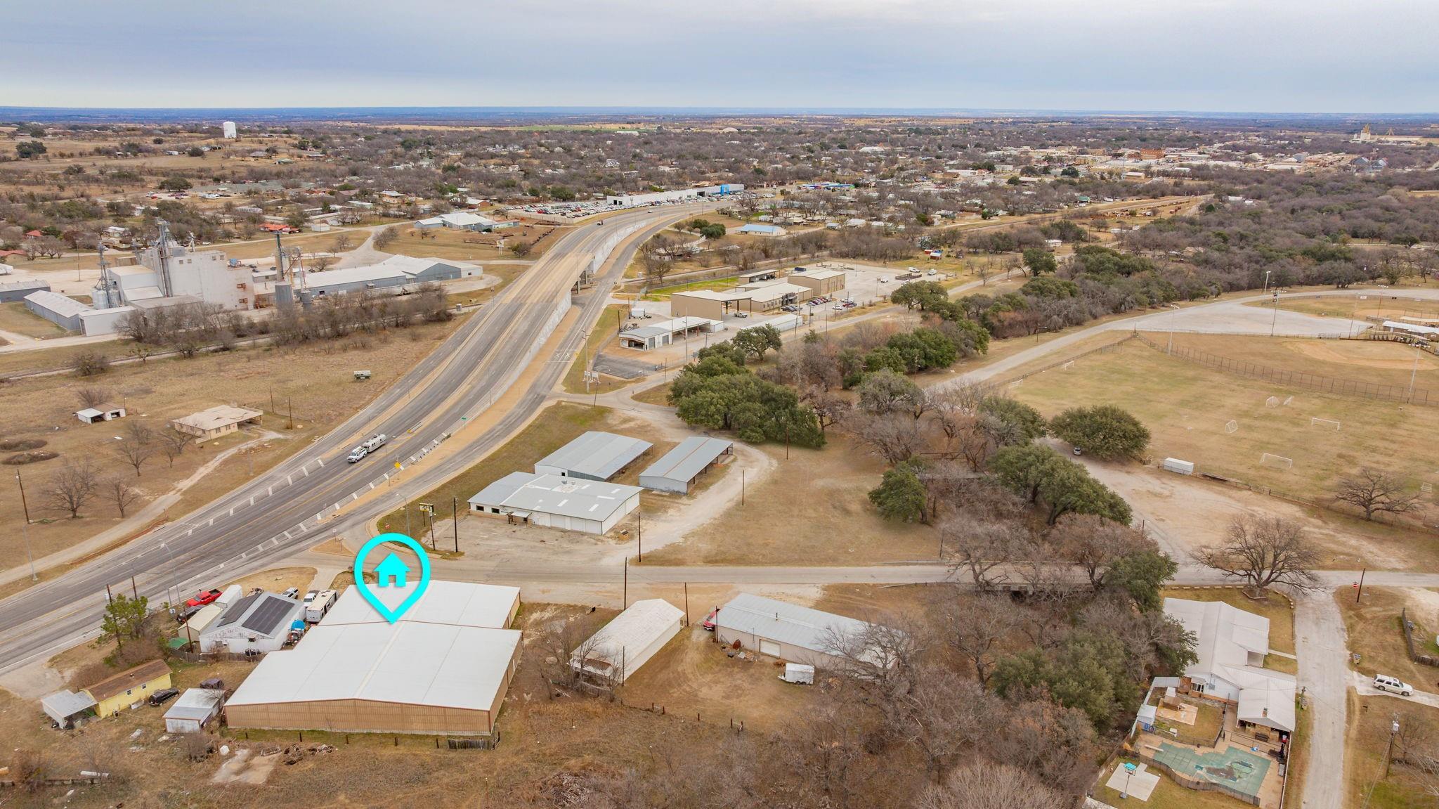 main property photo 8