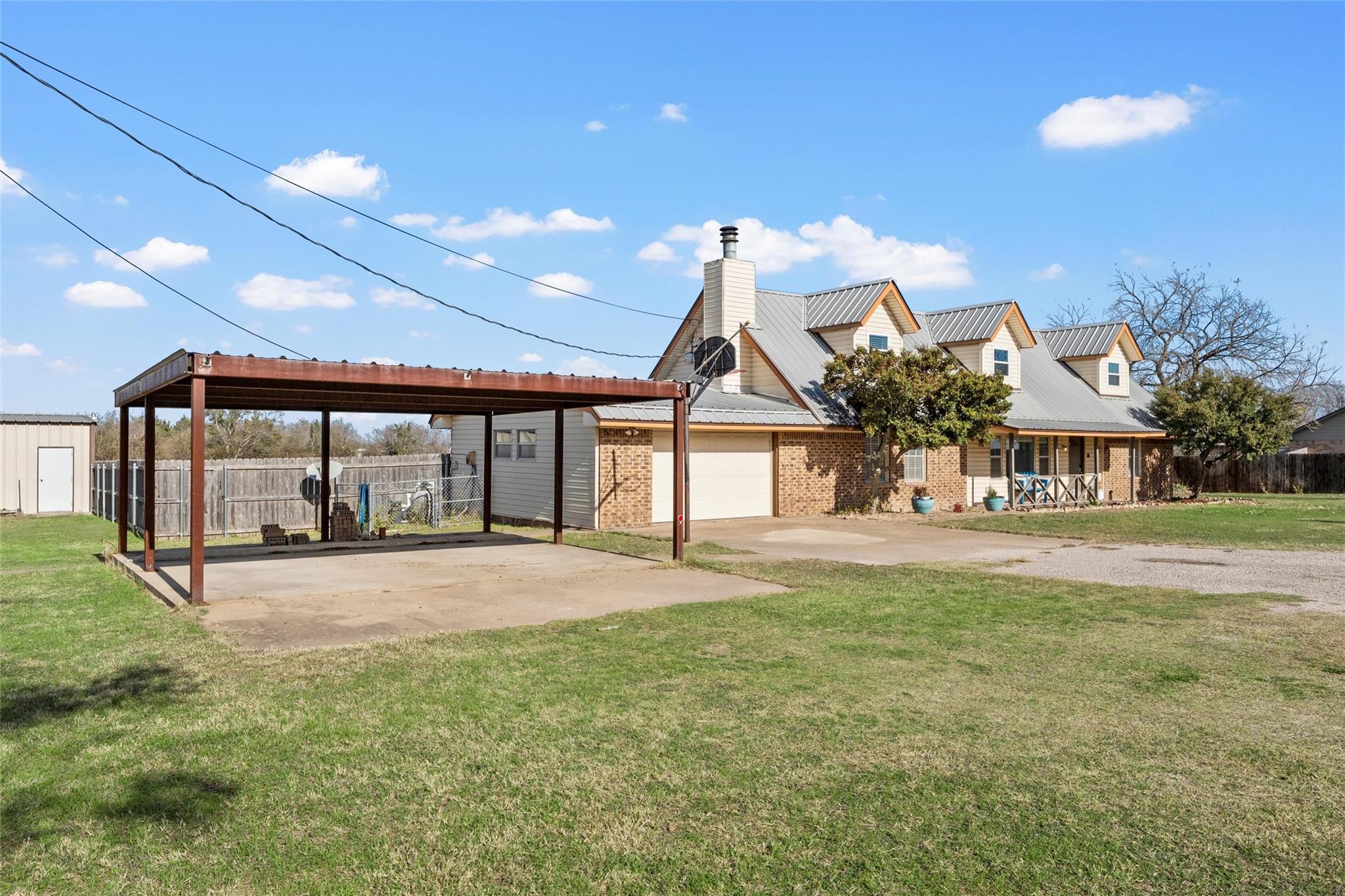 main property photo 34