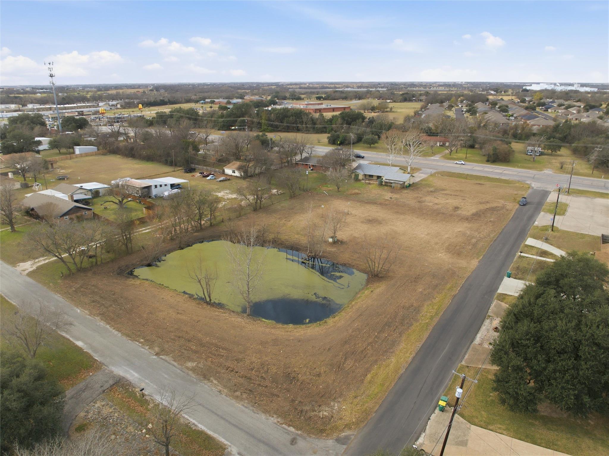 main property photo 8