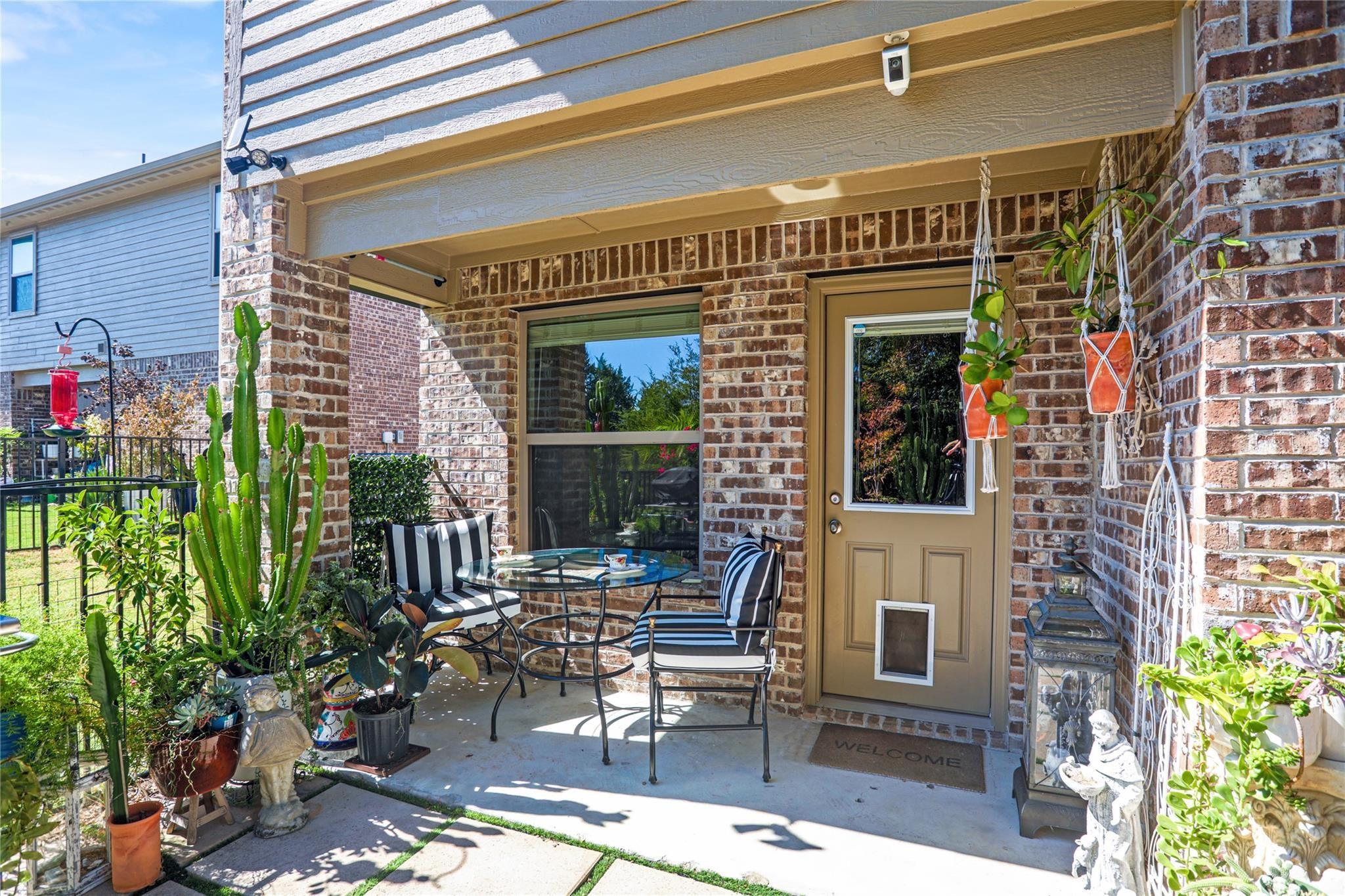 main property photo 23