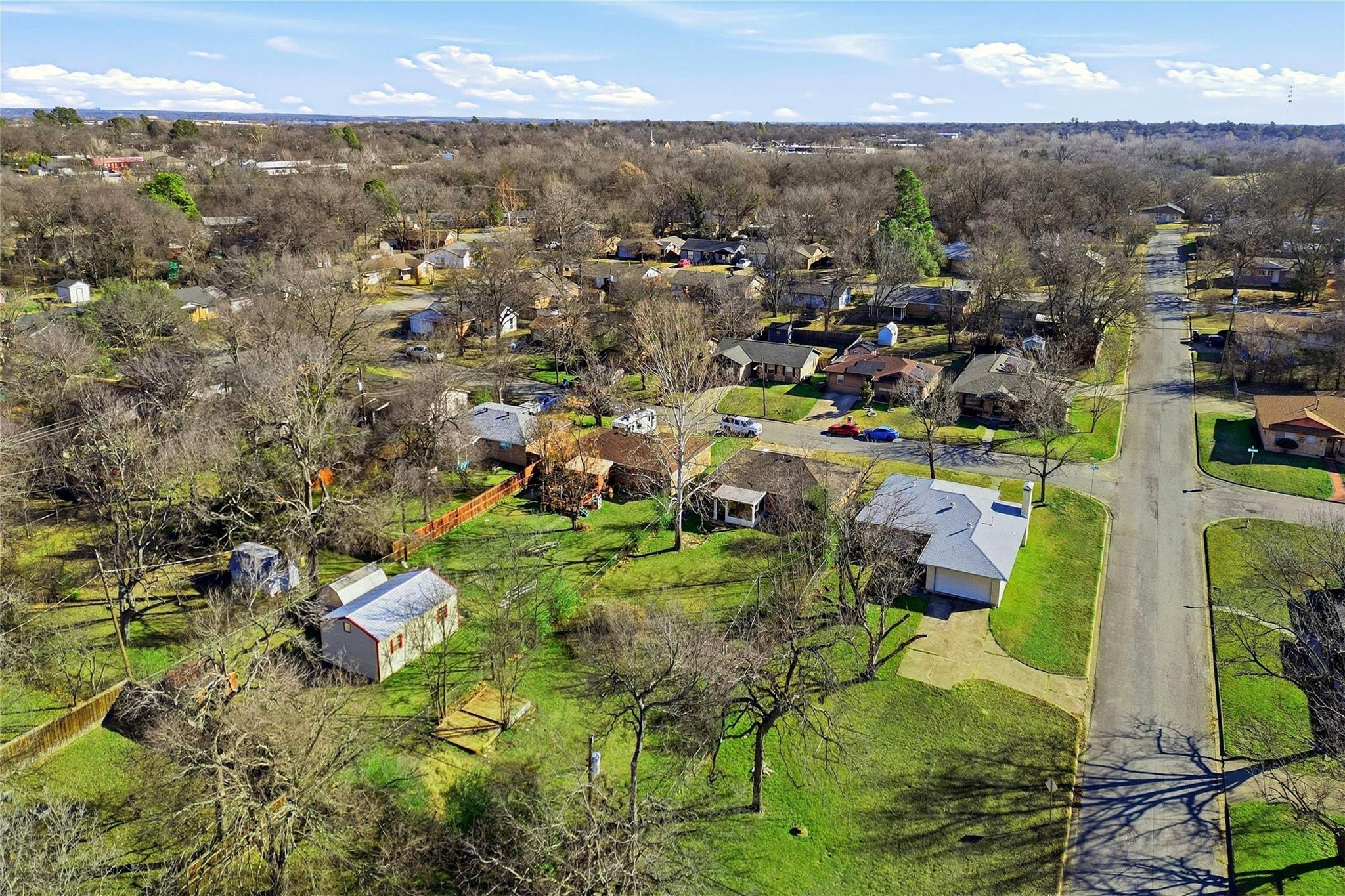 main property photo 35