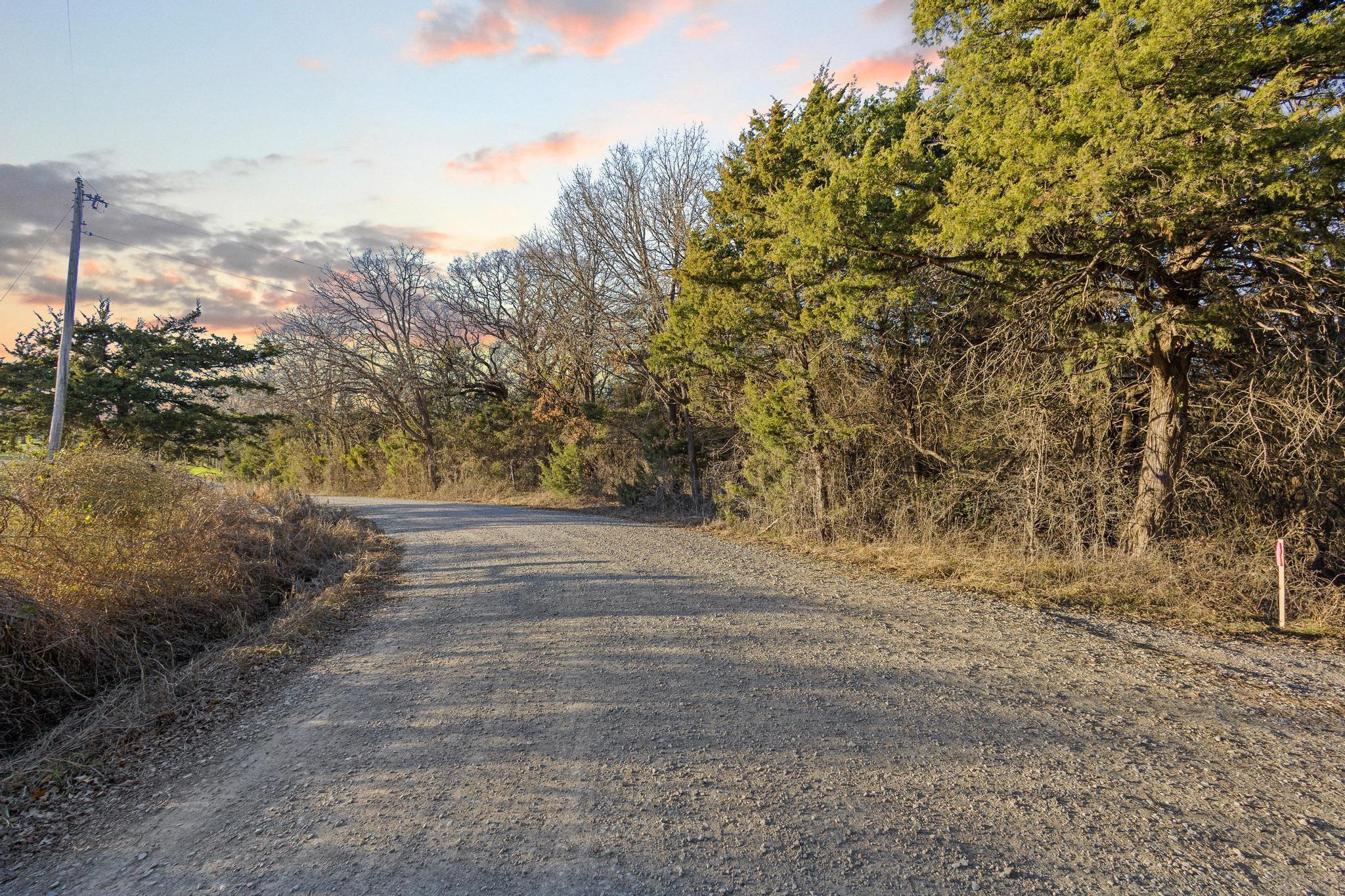 main property photo 19