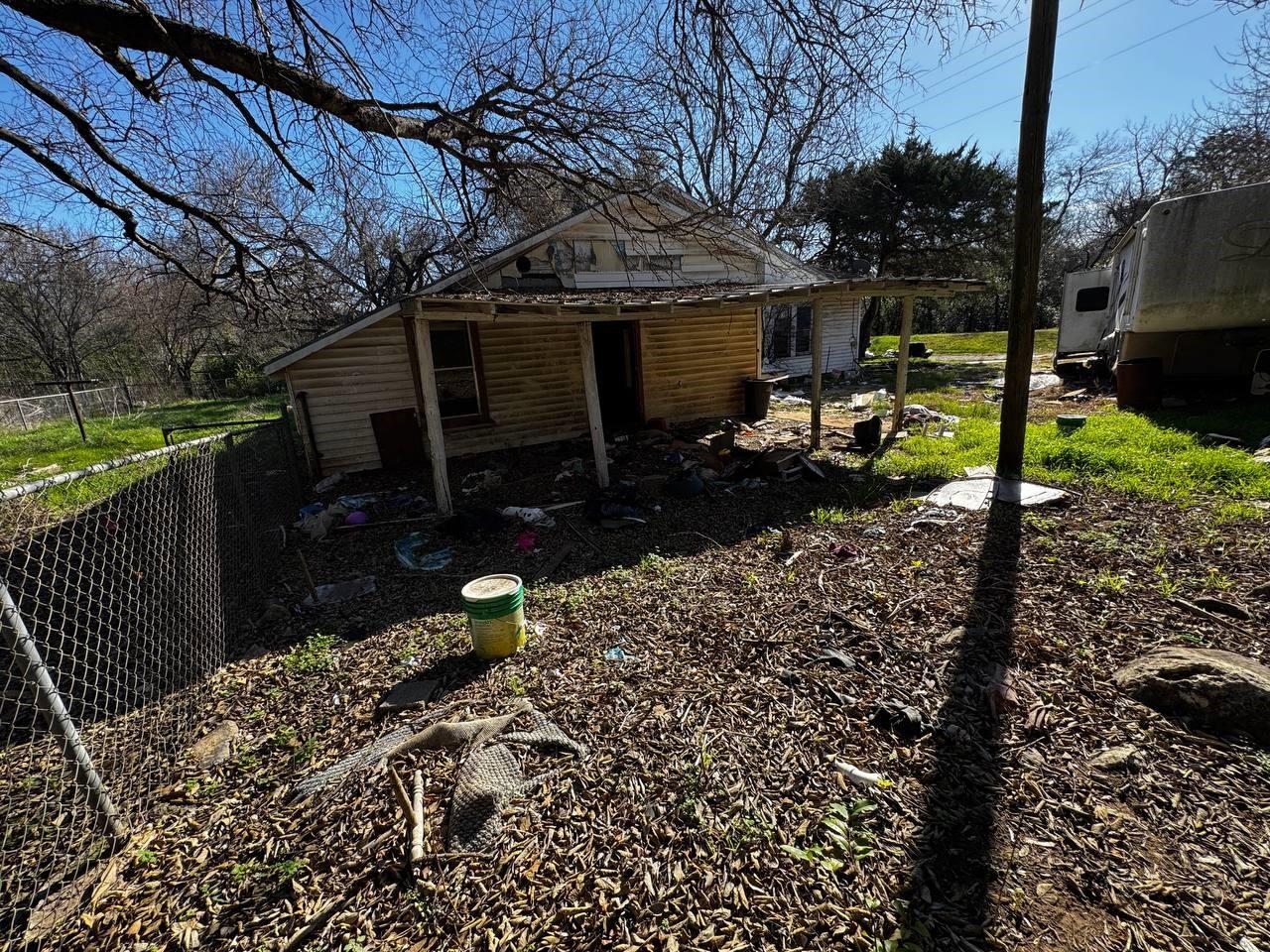 main property photo 14