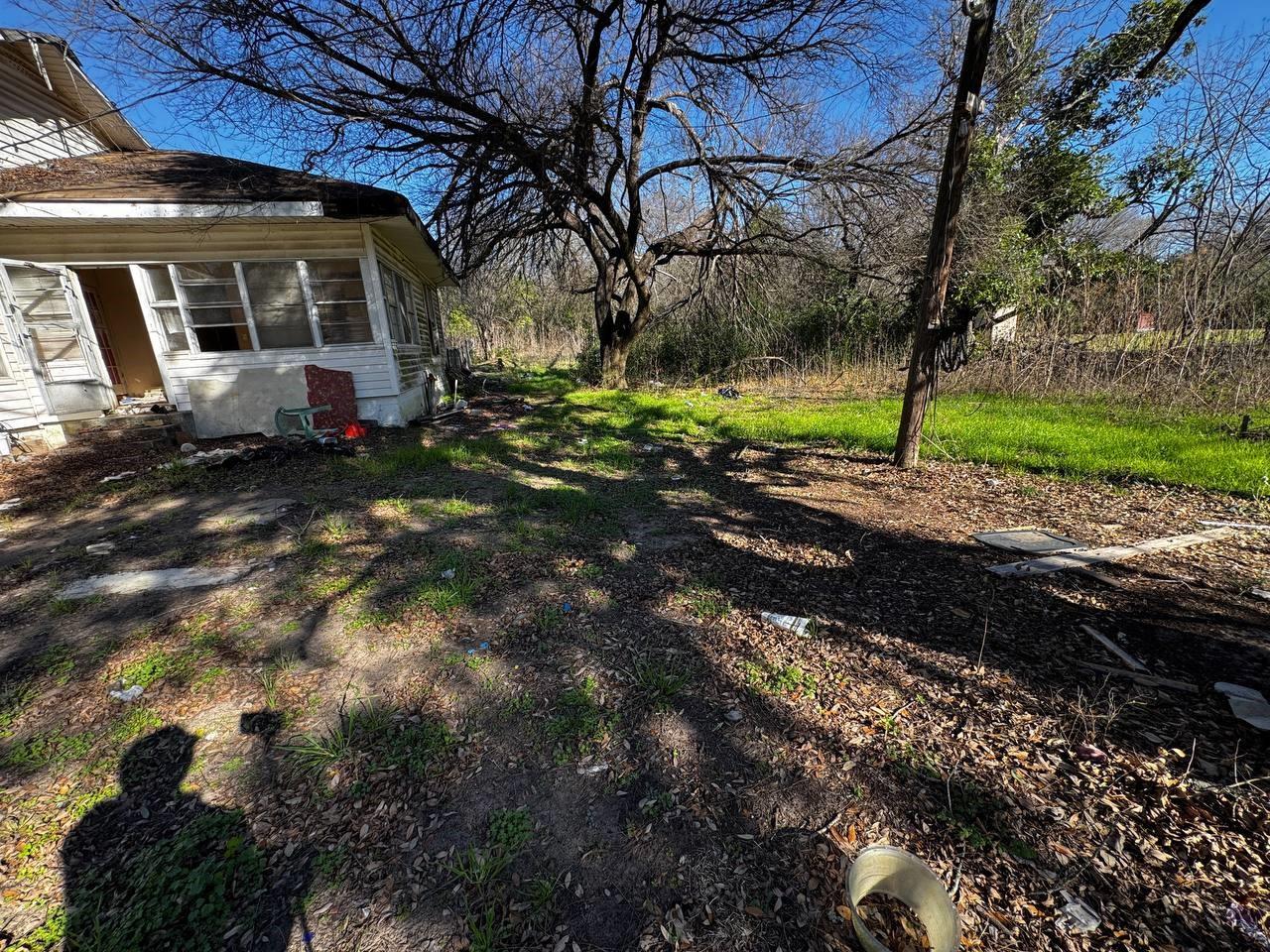 main property photo 19