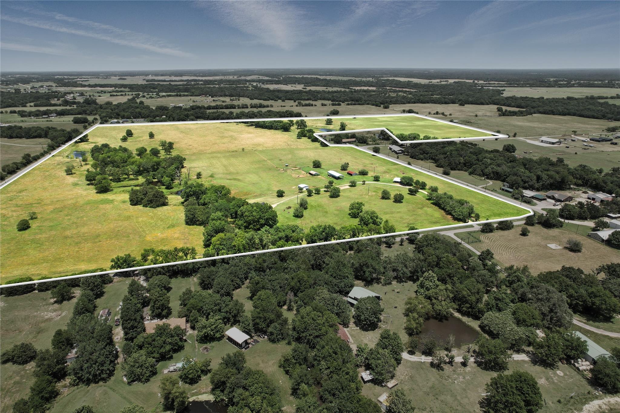 main property photo 25