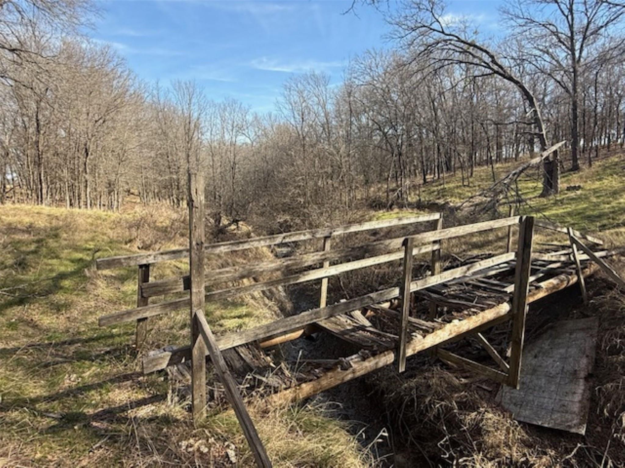main property photo 19