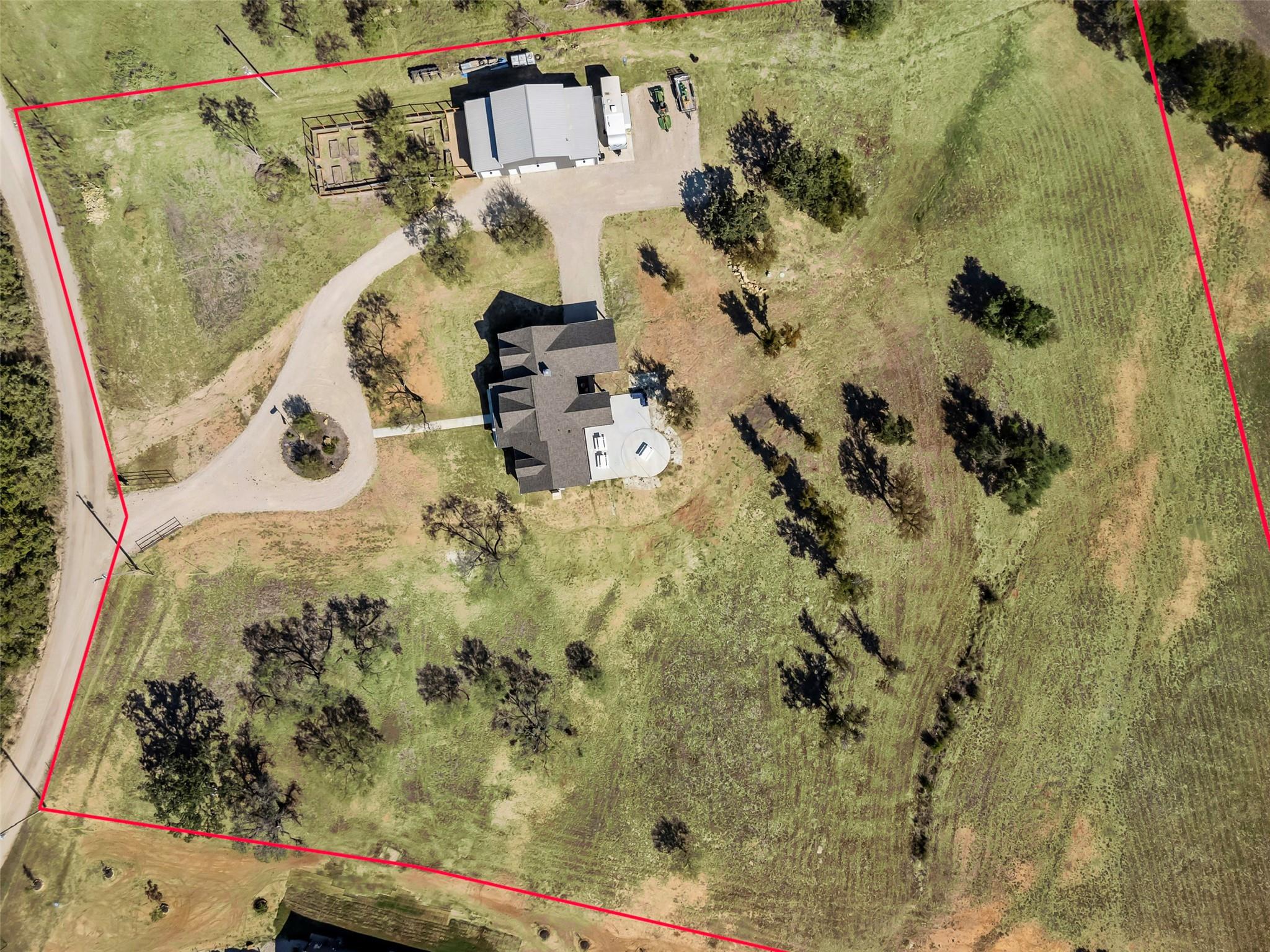 main property photo 30
