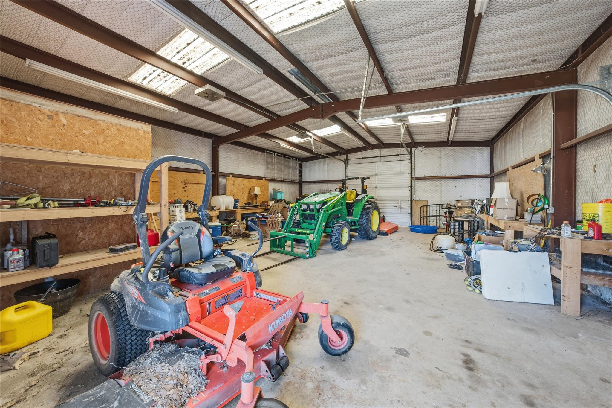 main property photo 20