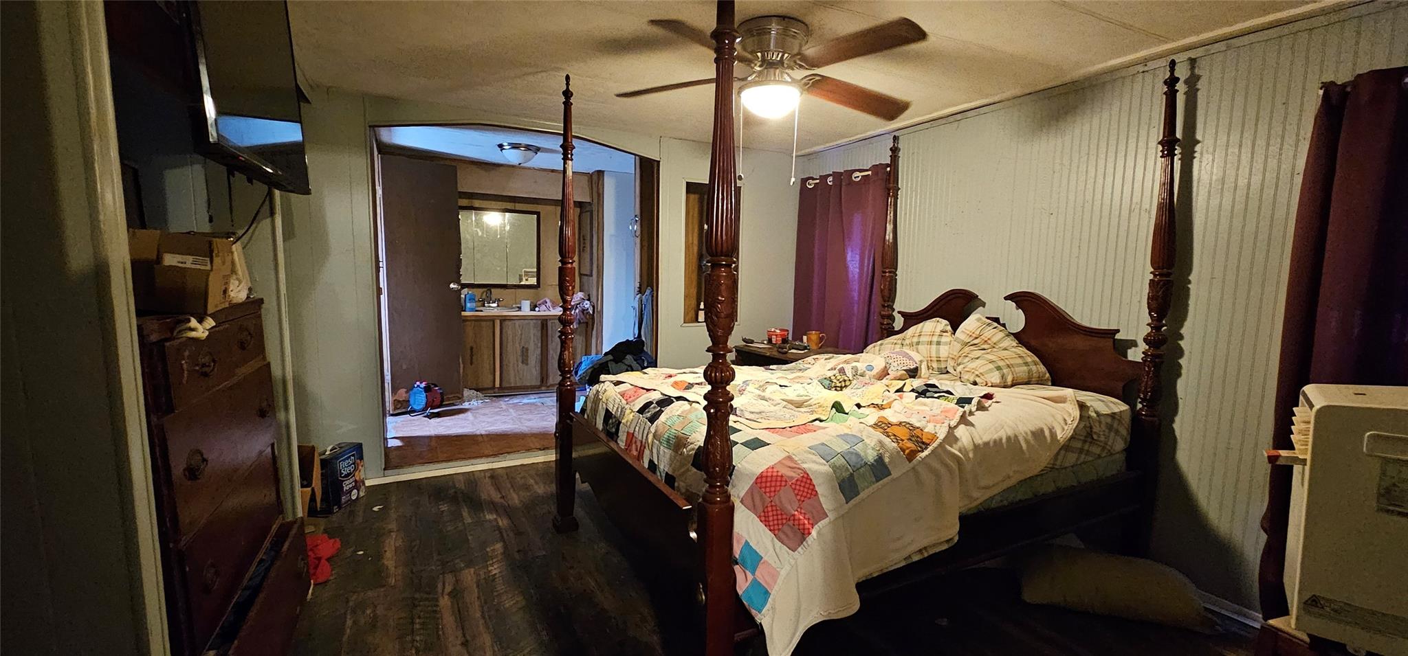 main property photo 16
