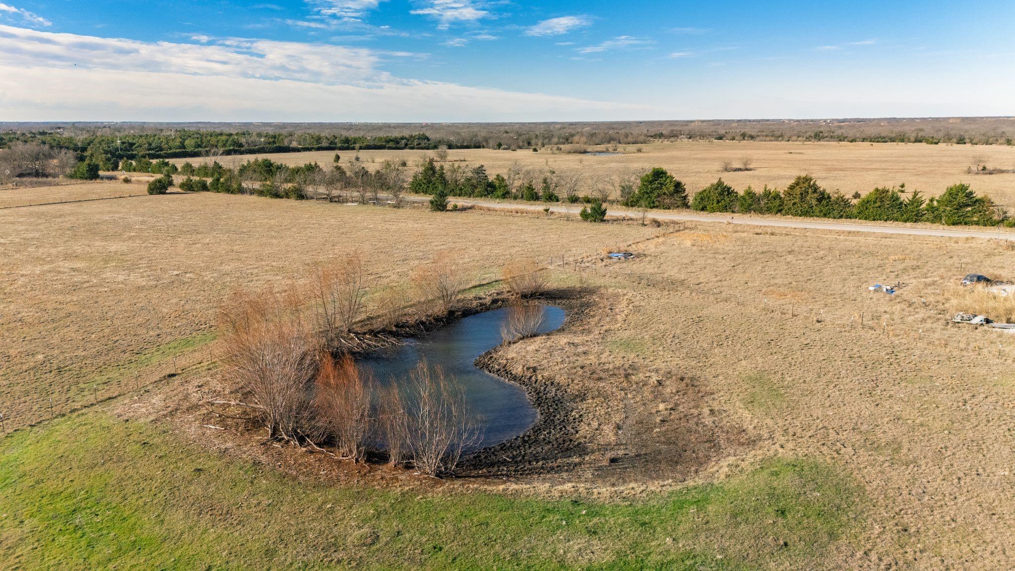 main property photo 17