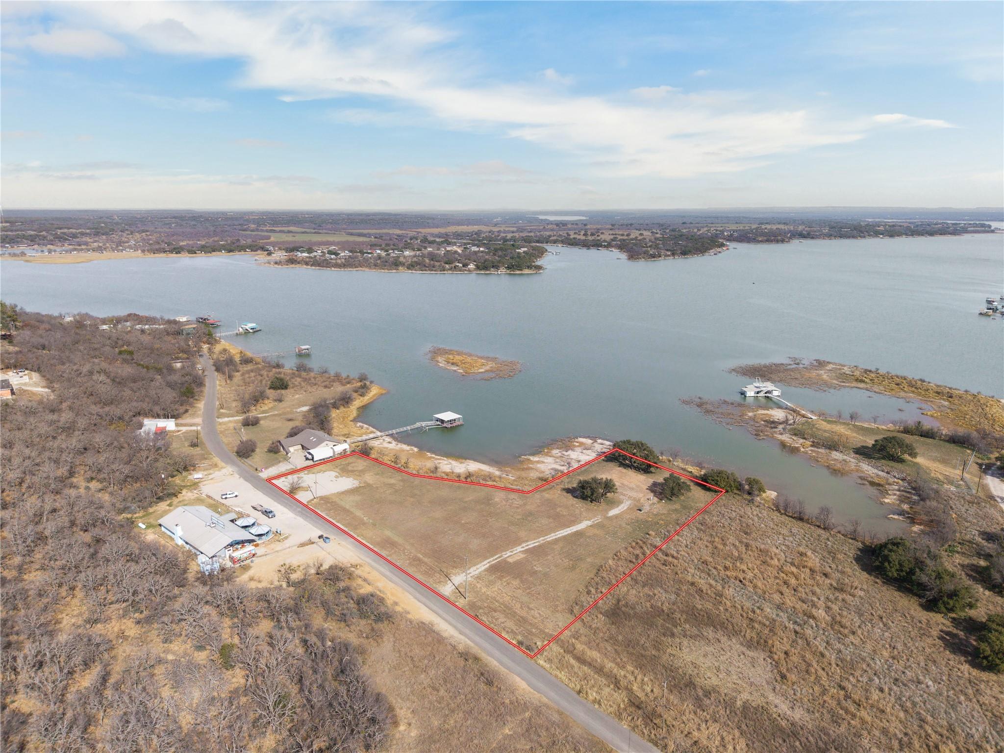 main property photo 10