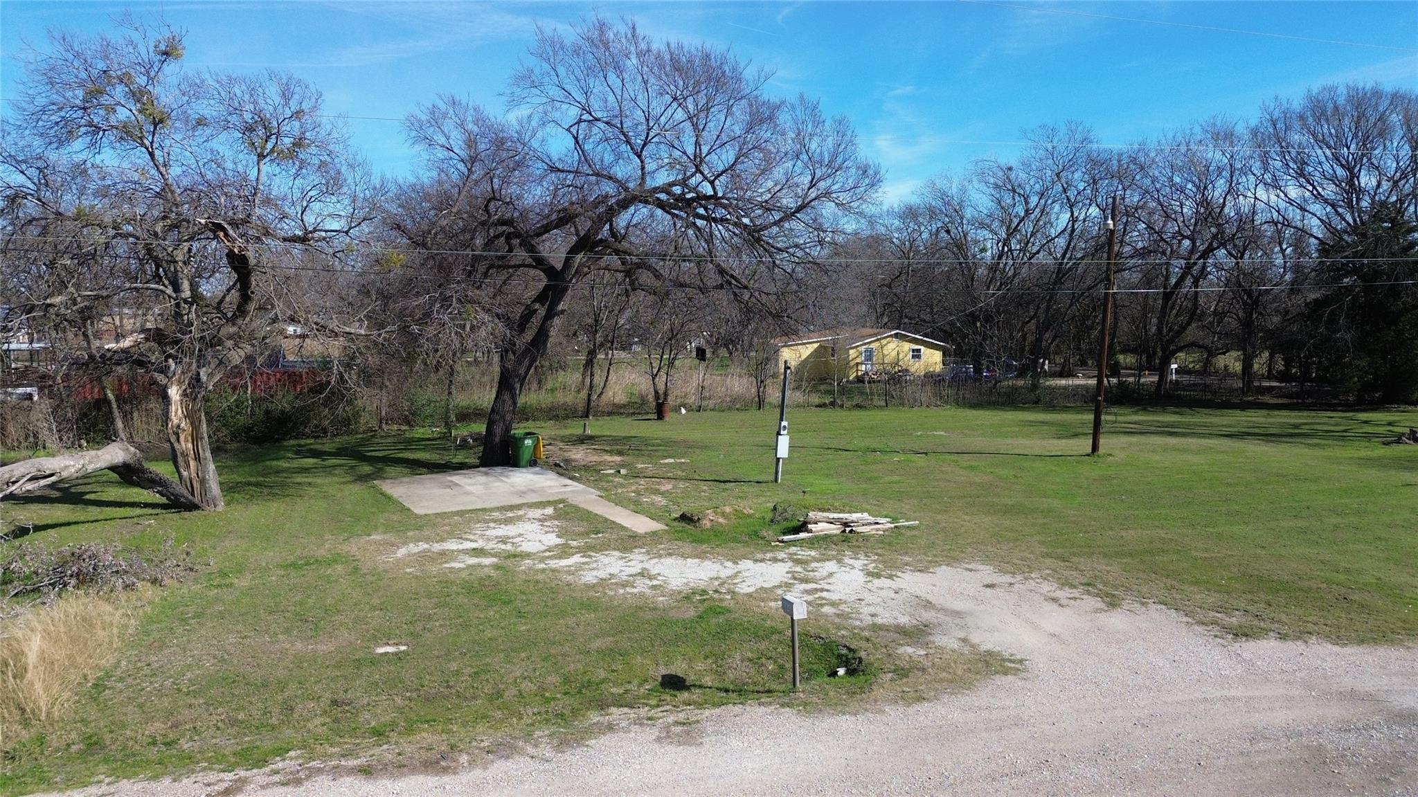 main property photo 6