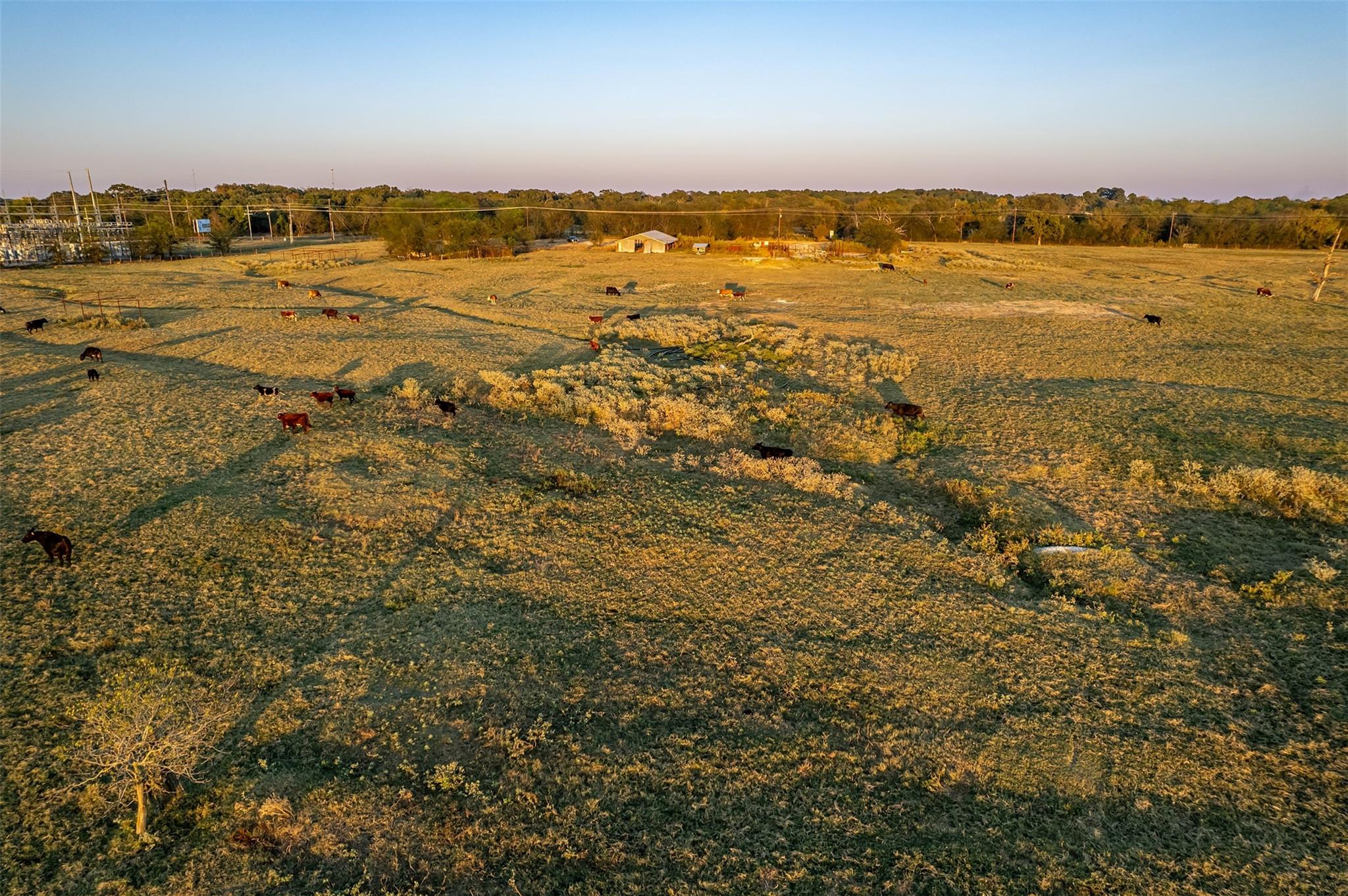 main property photo 17