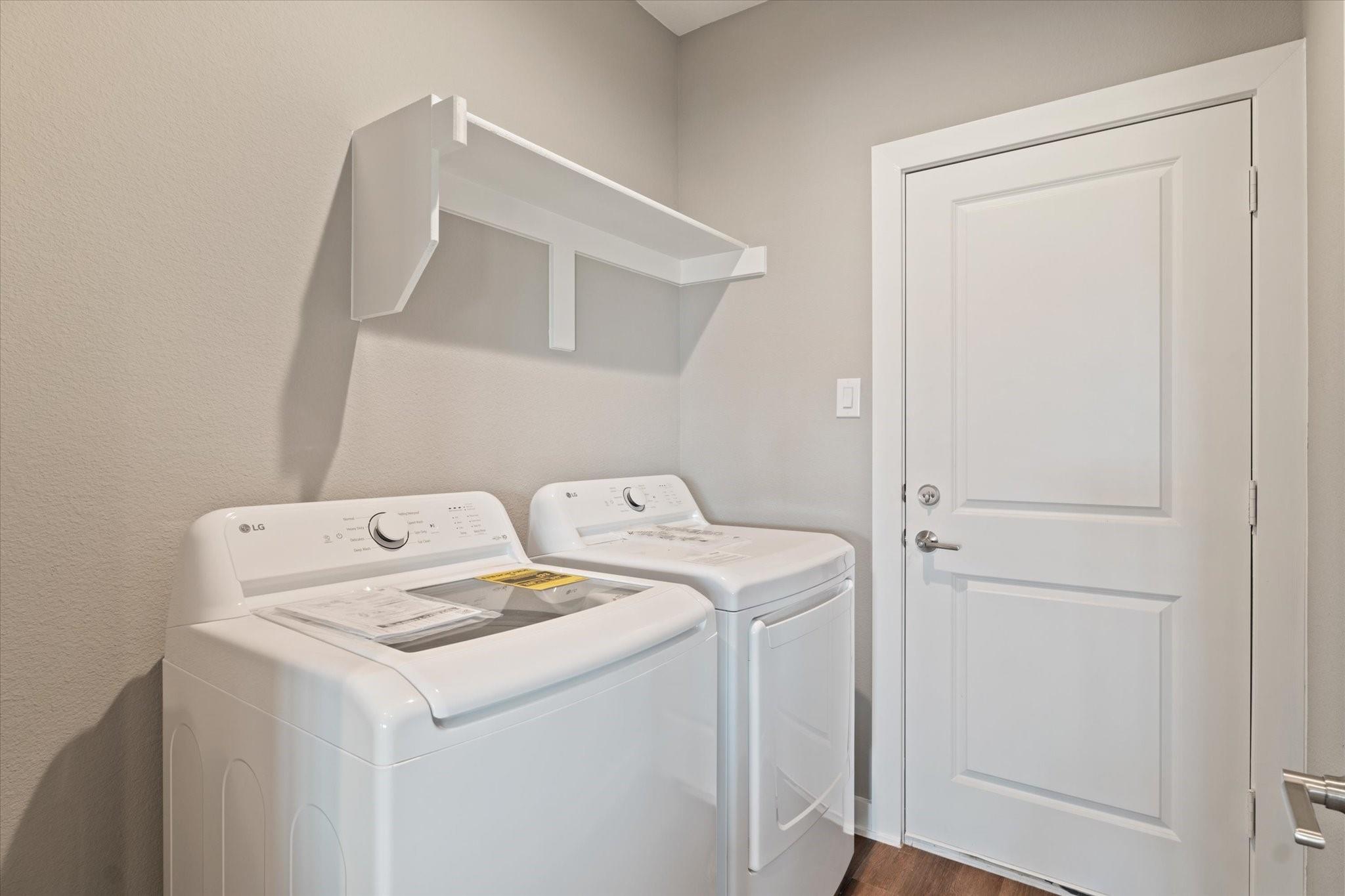 main property photo 12