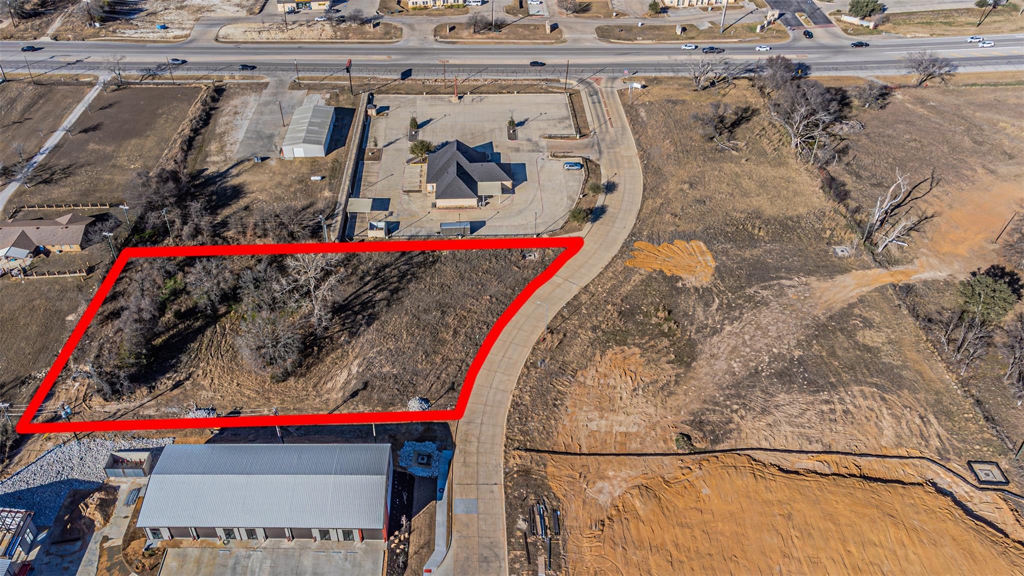 main property photo 12
