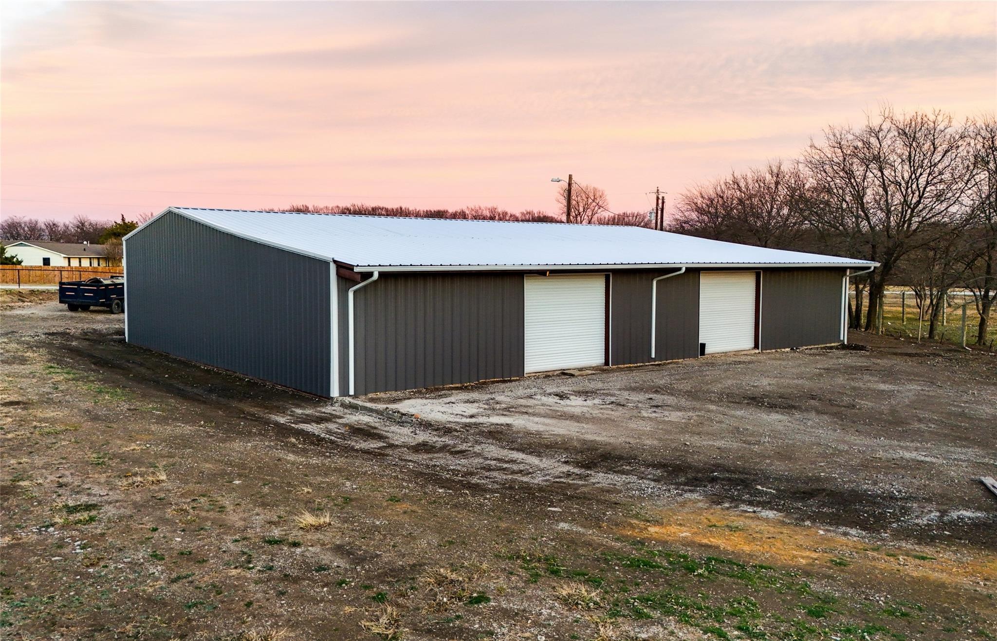 main property photo 7