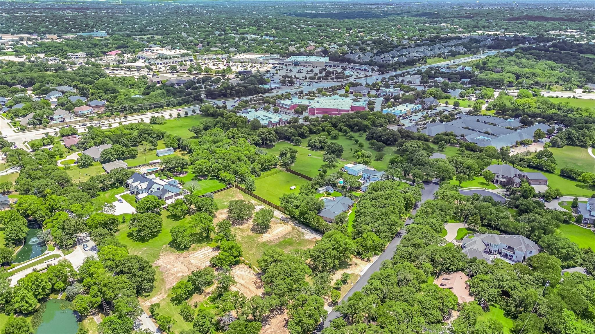 main property photo 11