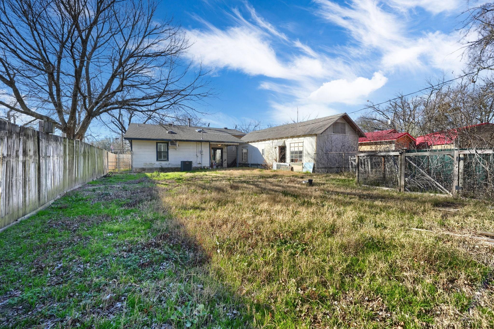 main property photo 18