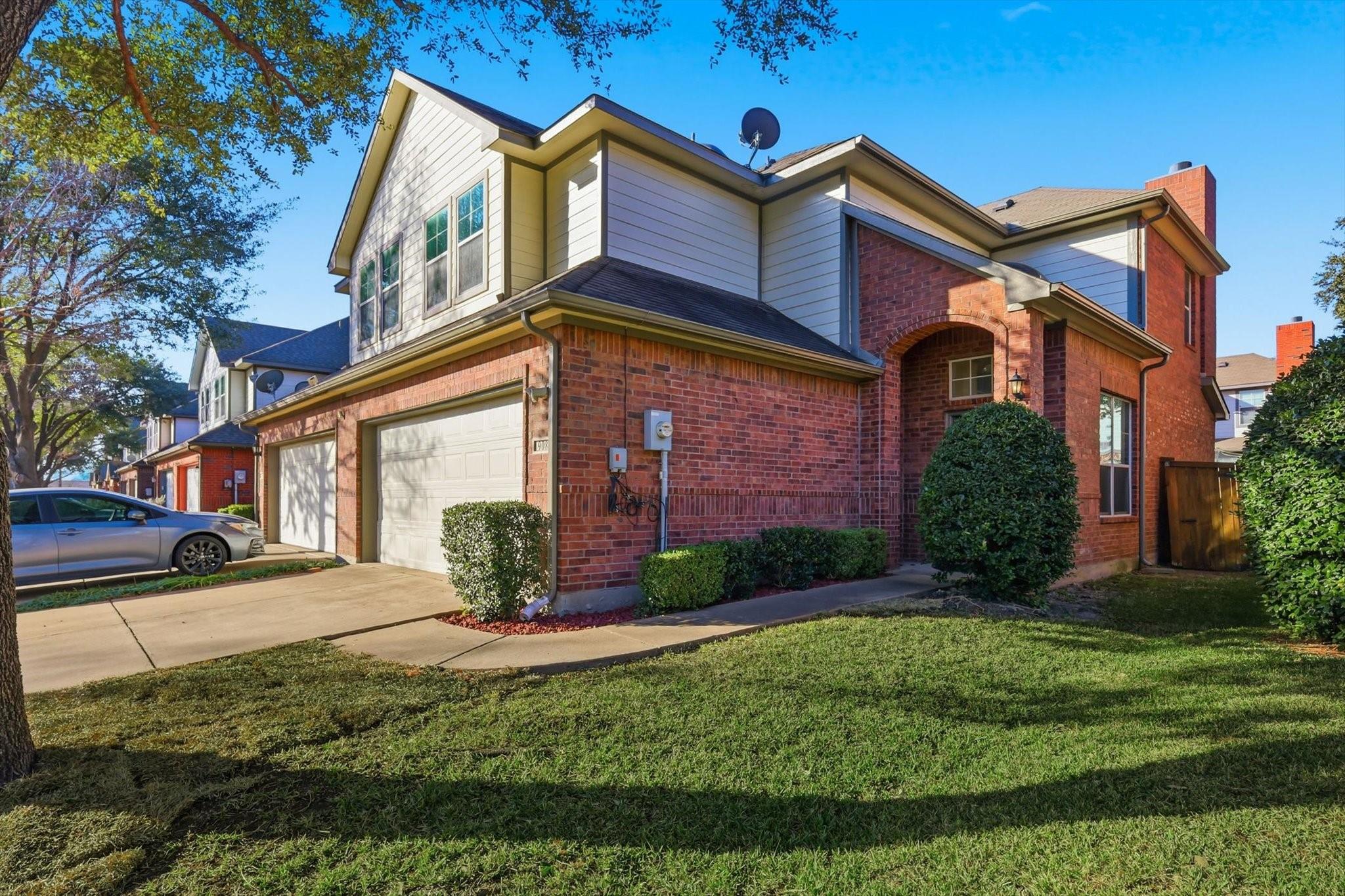 main property photo 1