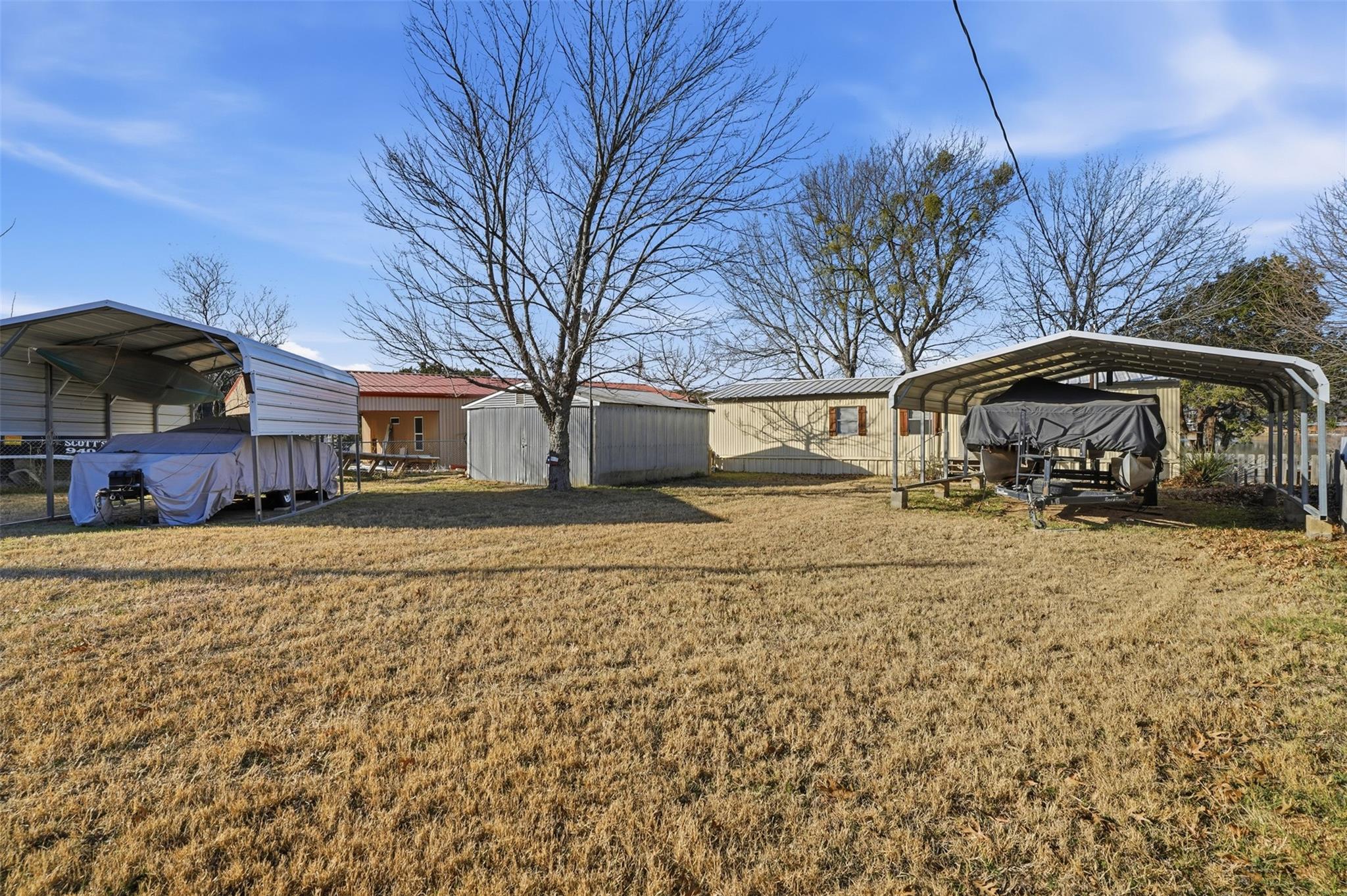 main property photo 12