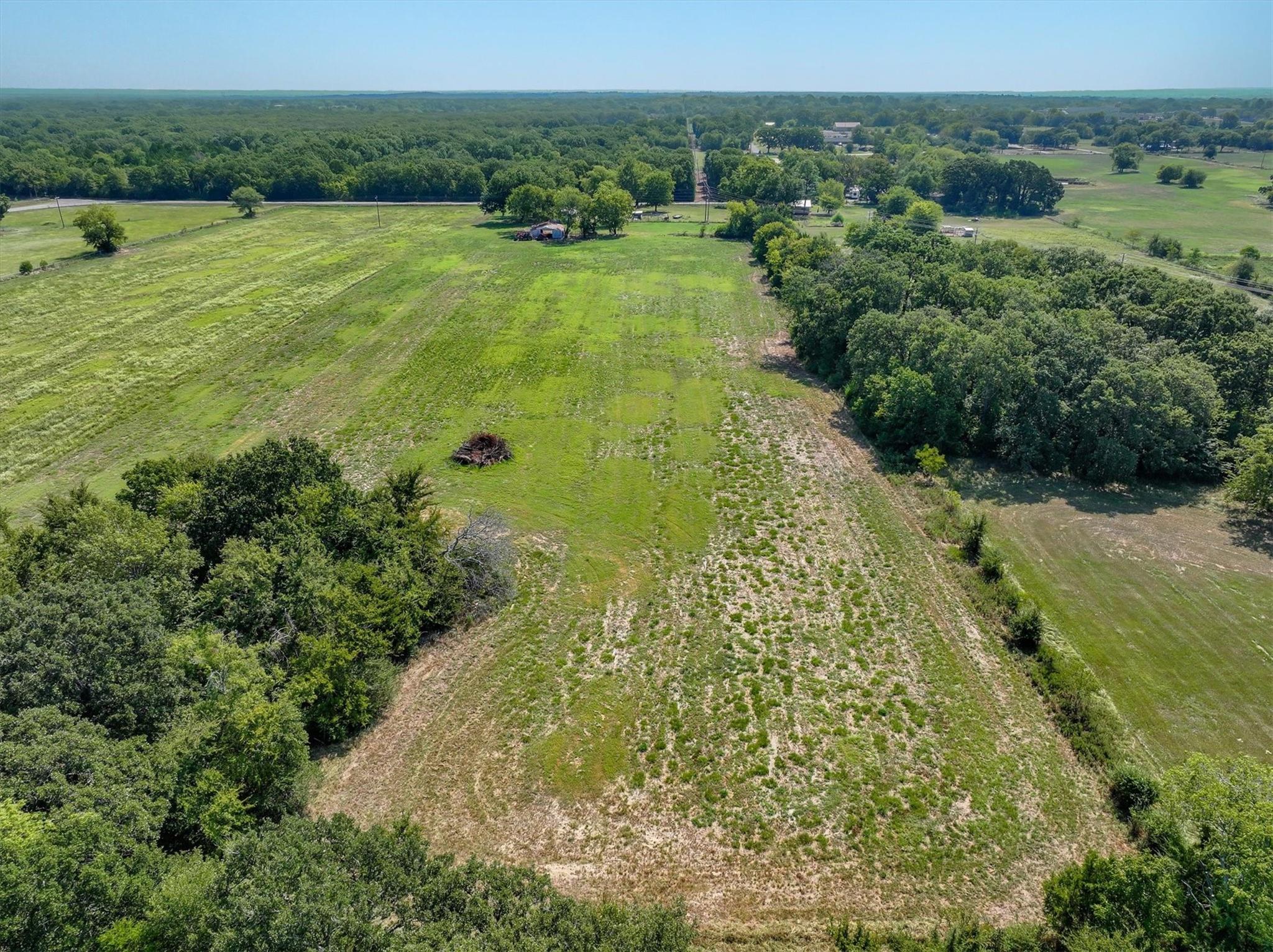 main property photo 13