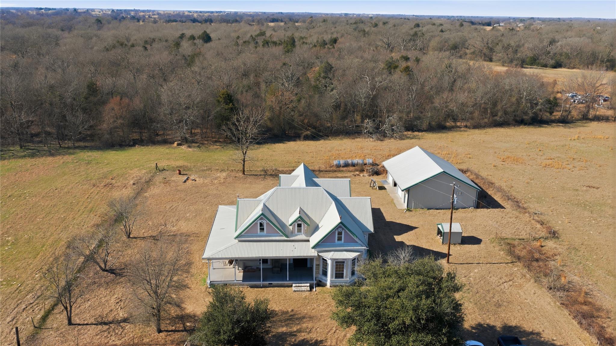 main property photo 23