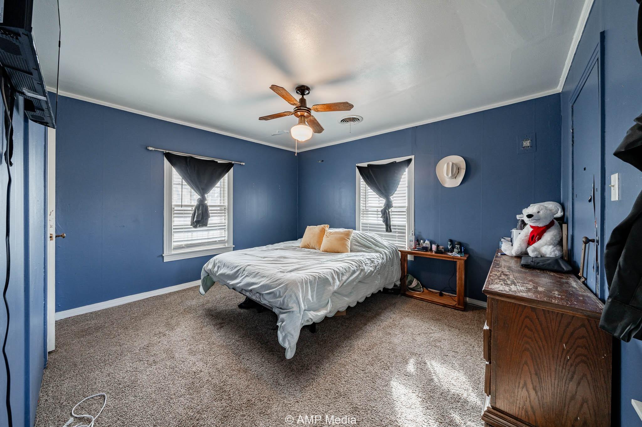 main property photo 12