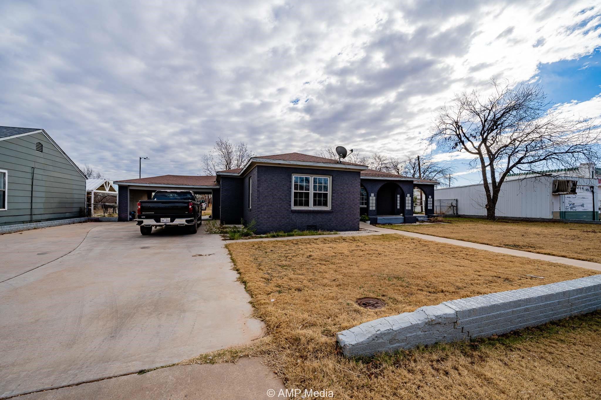 main property photo 25