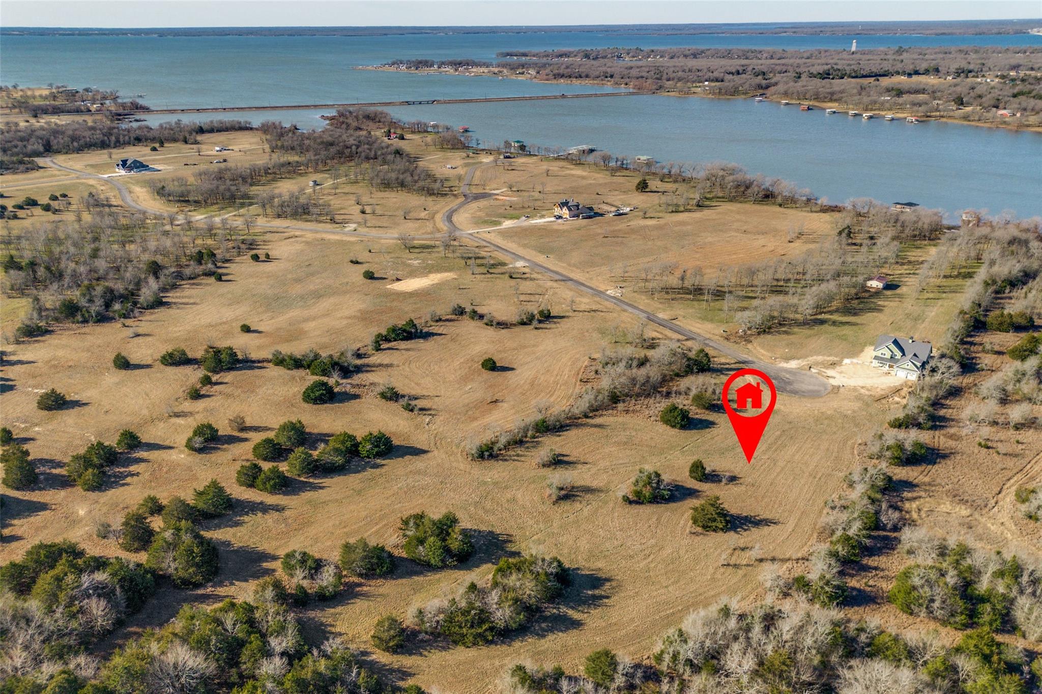 main property photo 11