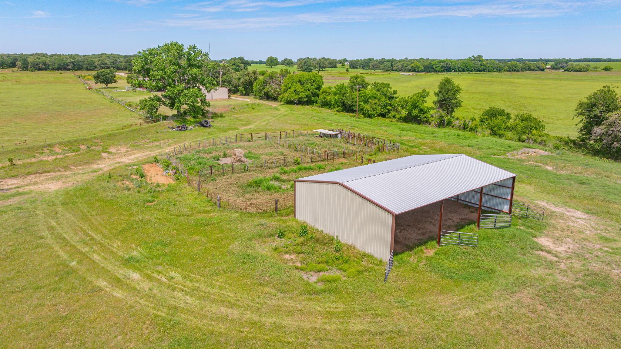 main property photo 12