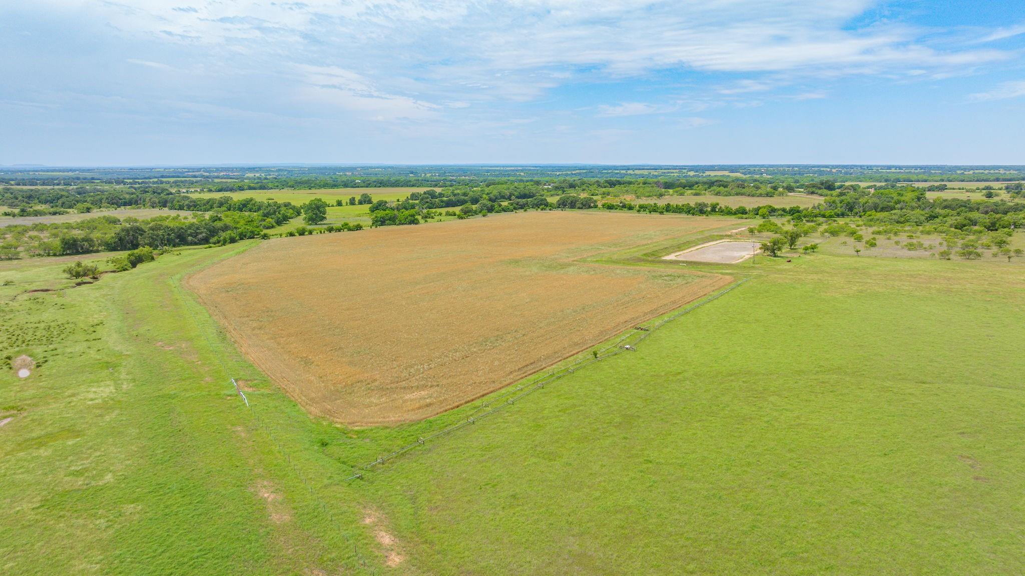 main property photo 23