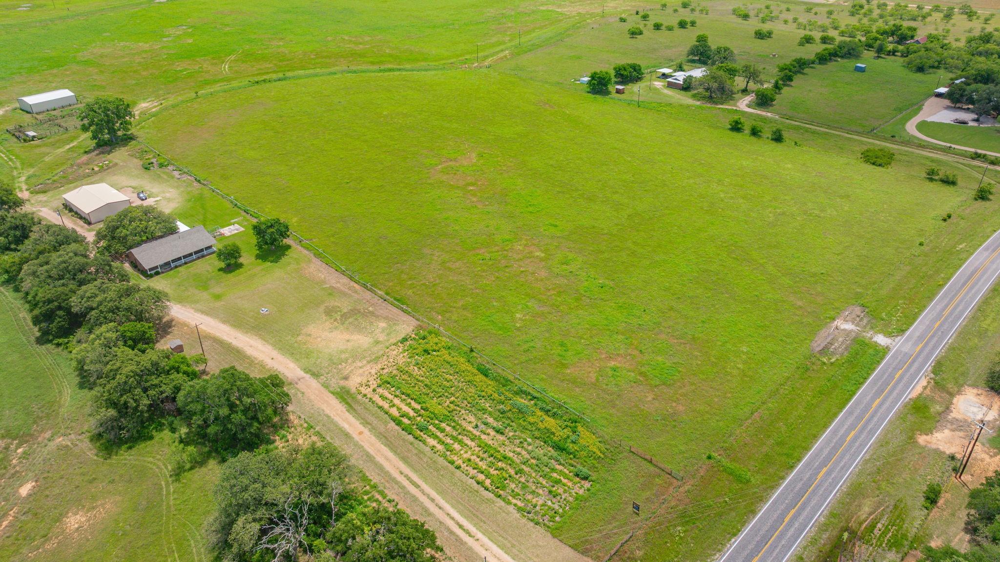main property photo 39