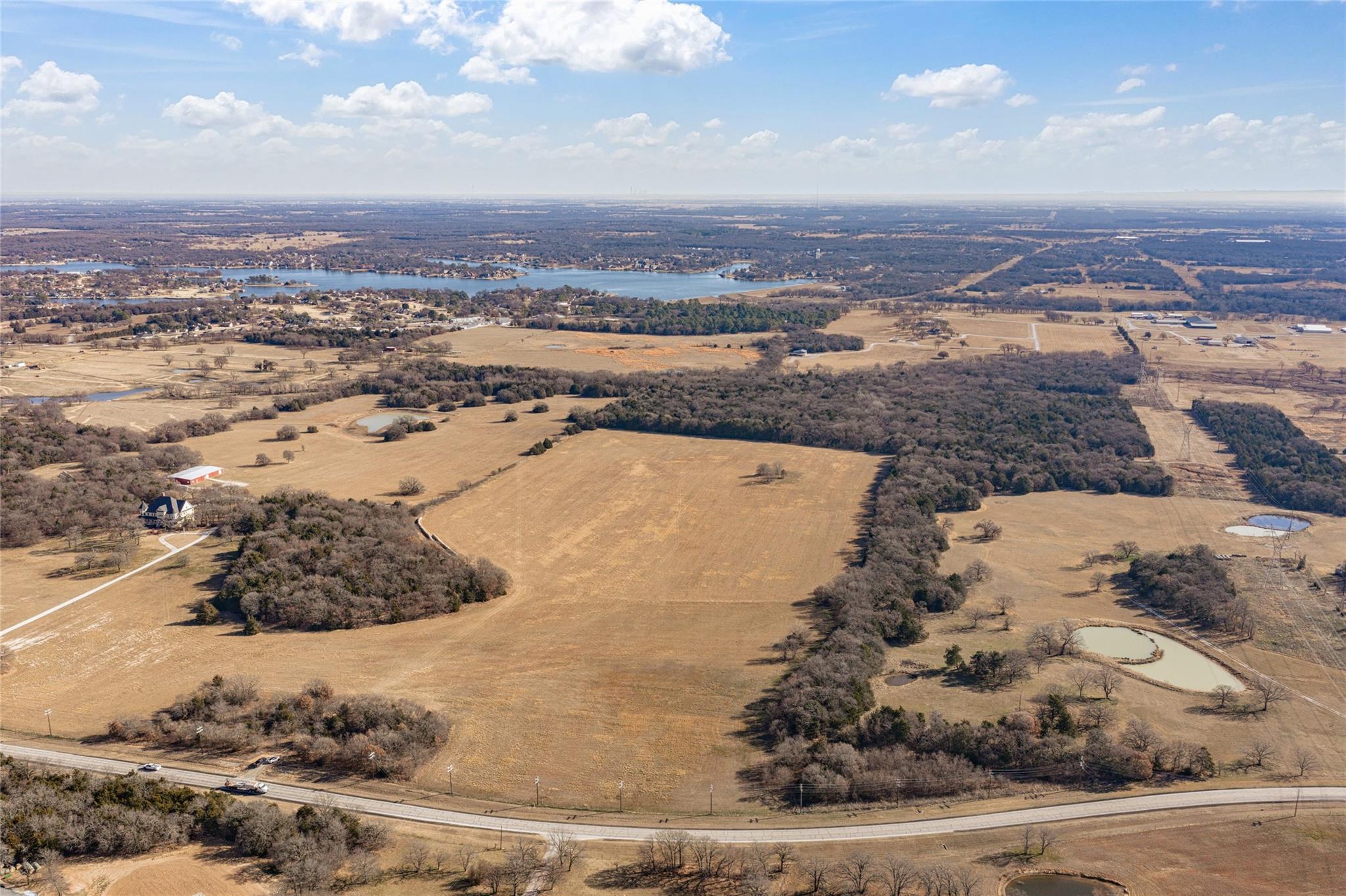 main property photo 14