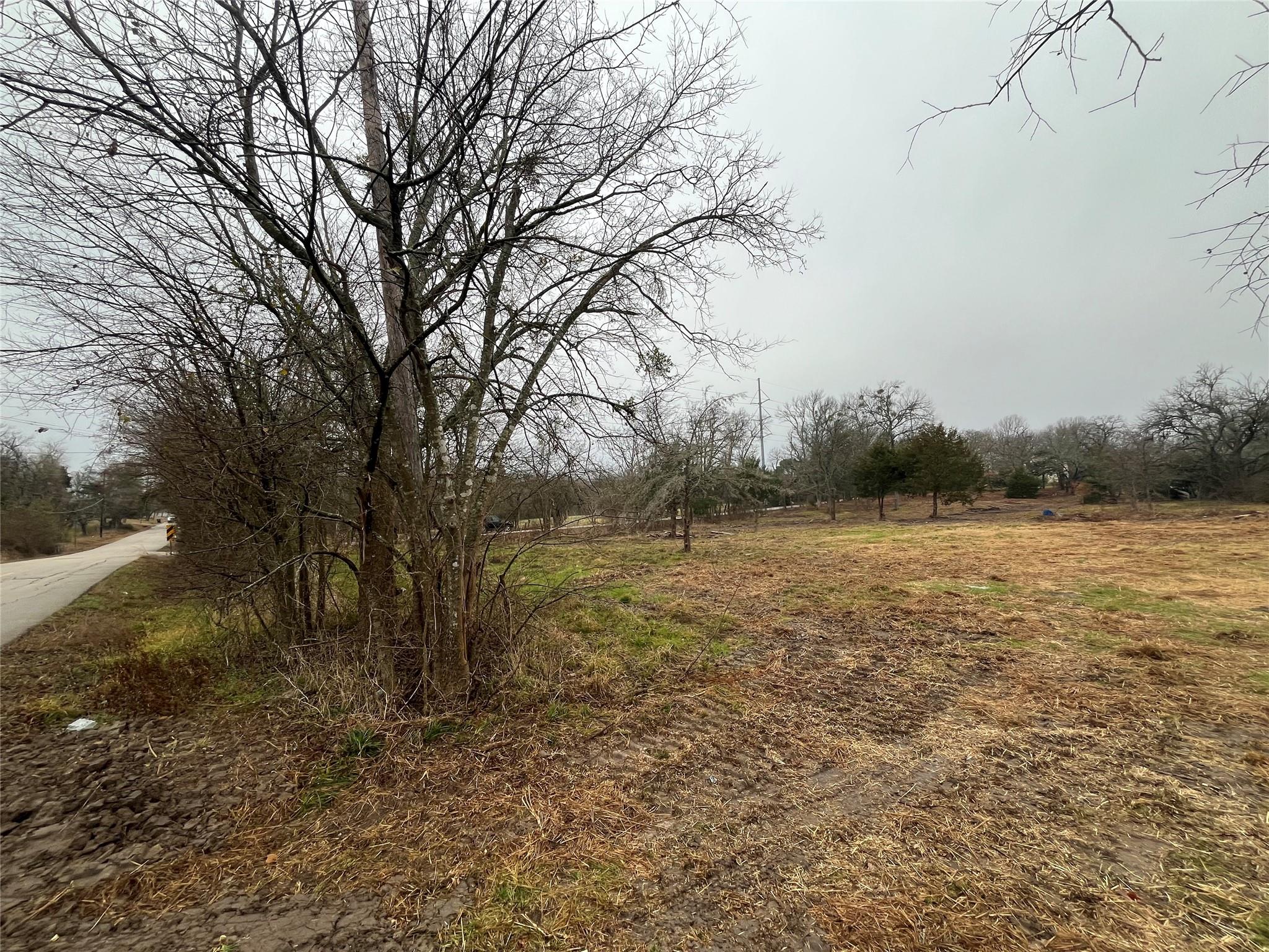 main property photo 4