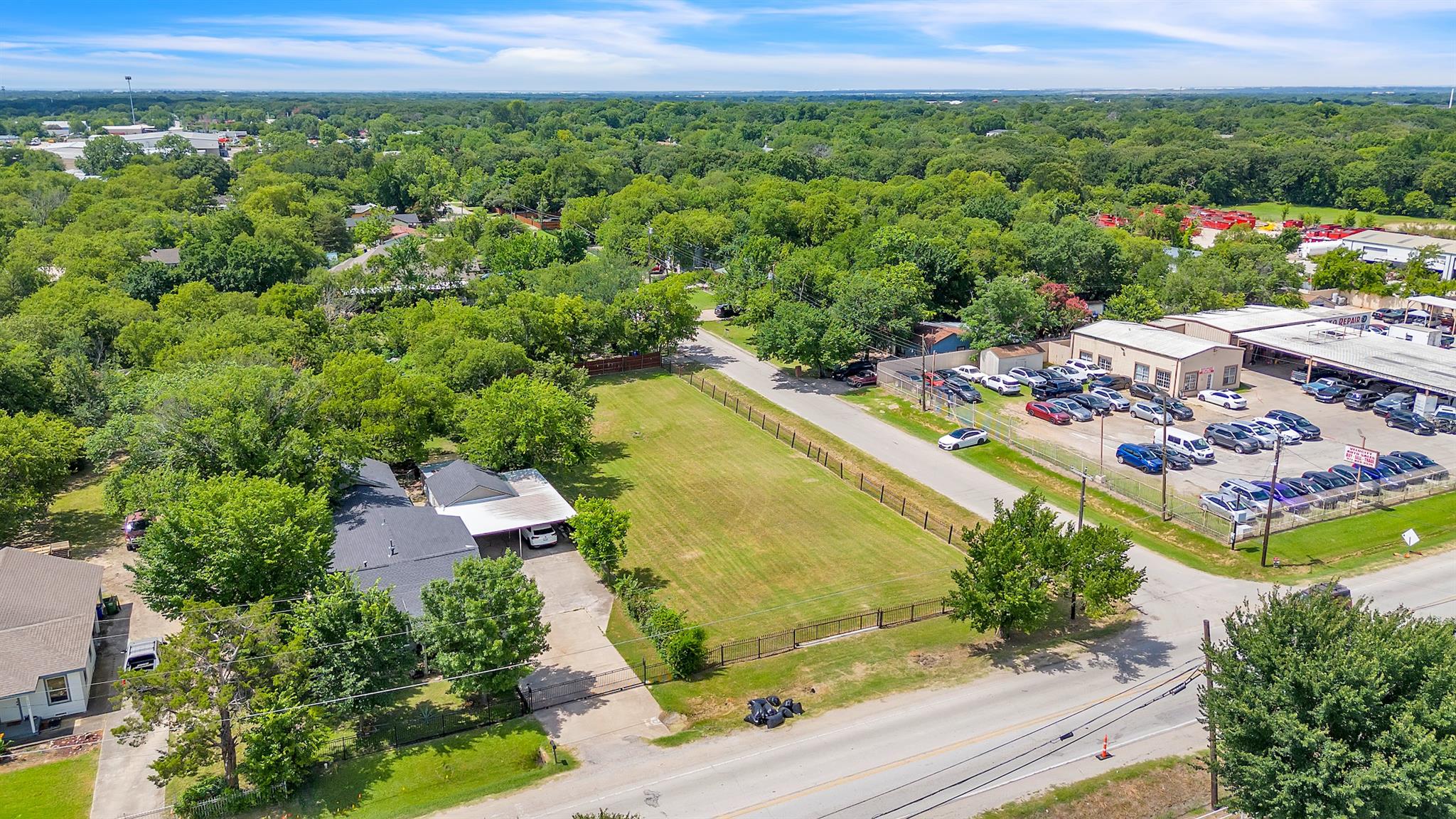 main property photo 4