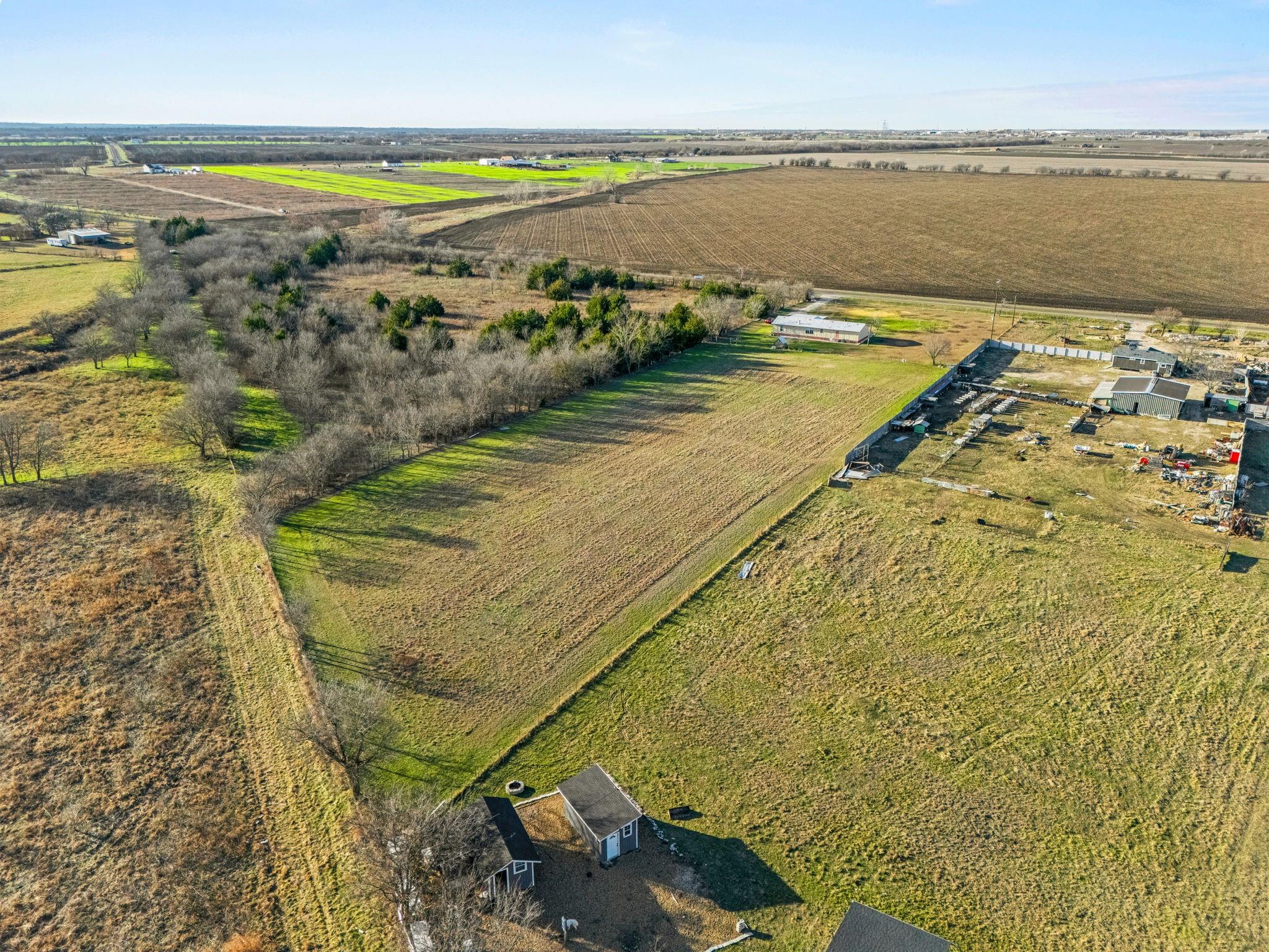 main property photo 5