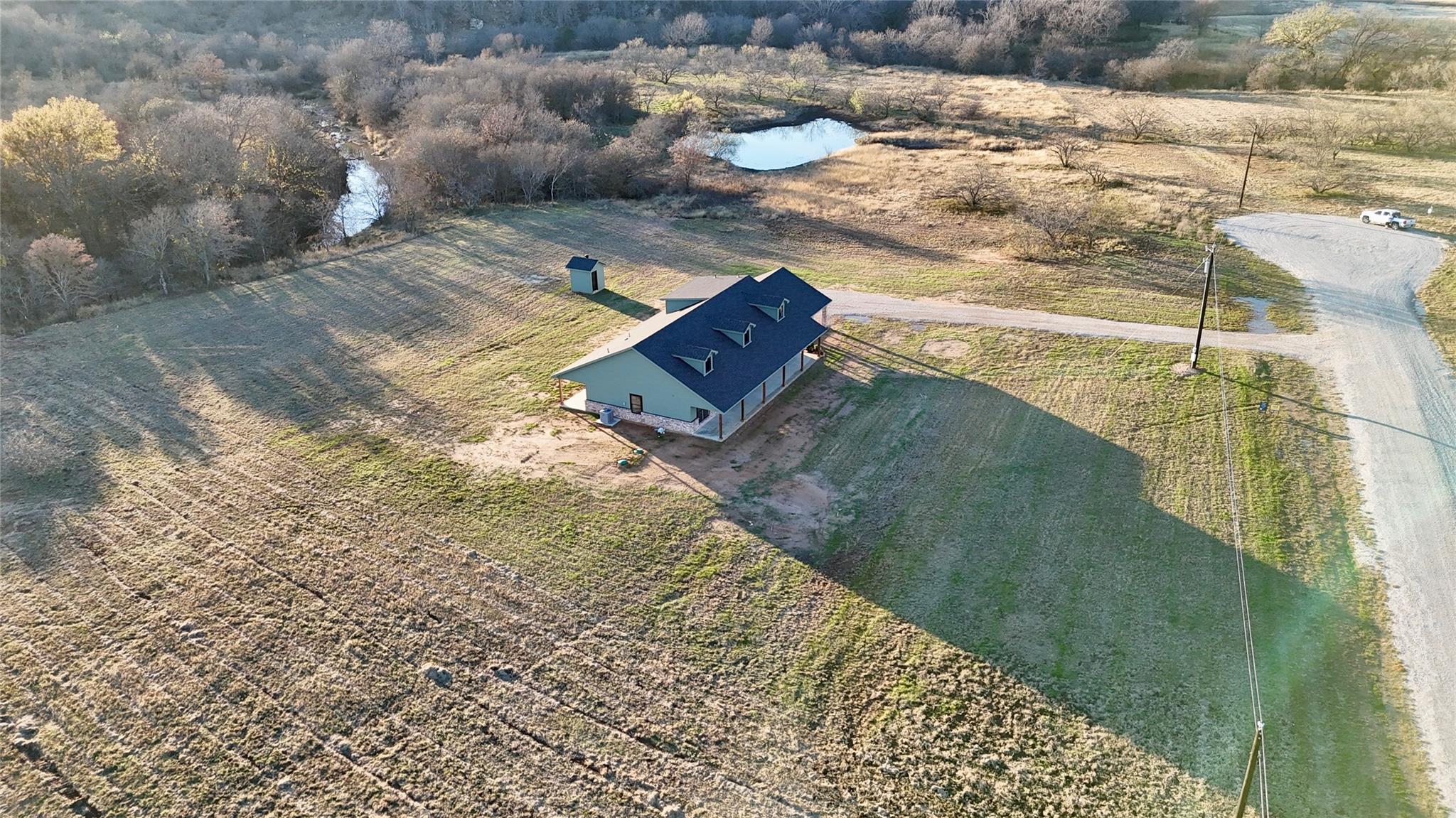 main property photo 34