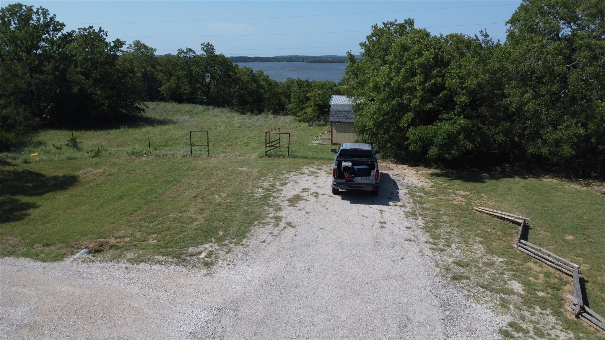 main property photo 11